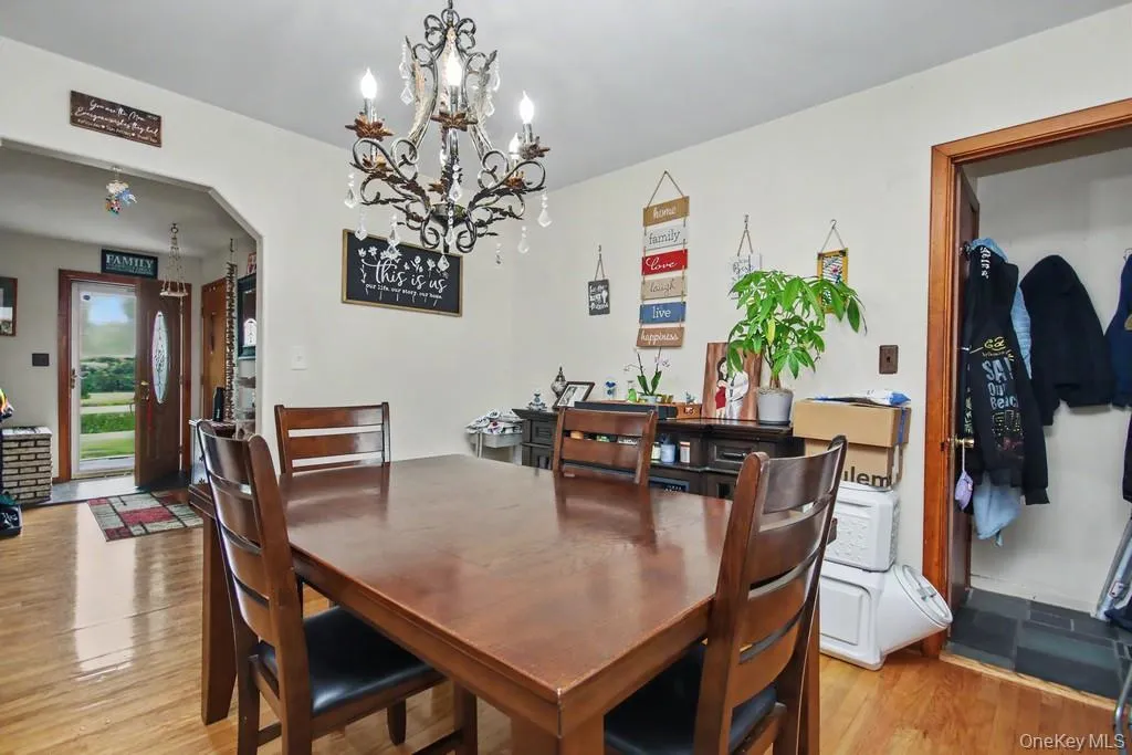 237 Pine Grove Road, Middletown, NY, 3 Bedrooms Bedrooms, 8 Rooms Rooms,1 BathroomBathrooms,Residential,For Rent,Pine Grove,0,KEY1016497 237 Pine Grove Road, Middletown, NY, 3 Bedrooms Bedrooms, 8 Rooms Rooms,1 BathroomBathrooms,Residential,For Rent,Pine Grove,0,KEY1016497