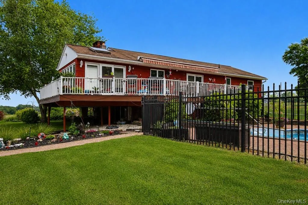 237 Pine Grove Road, Middletown, NY, 3 Bedrooms Bedrooms, 8 Rooms Rooms,1 BathroomBathrooms,Residential,For Rent,Pine Grove,0,KEY1016497 237 Pine Grove Road, Middletown, NY, 3 Bedrooms Bedrooms, 8 Rooms Rooms,1 BathroomBathrooms,Residential,For Rent,Pine Grove,0,KEY1016497