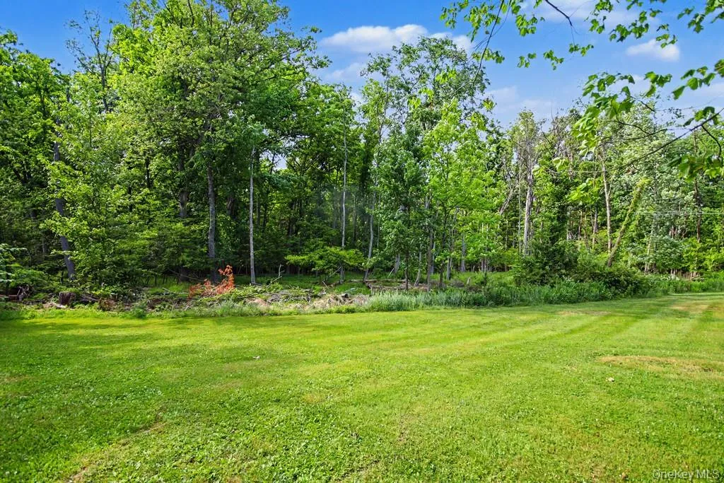 237 Pine Grove Road, Middletown, NY, 3 Bedrooms Bedrooms, 8 Rooms Rooms,1 BathroomBathrooms,Residential,For Rent,Pine Grove,0,KEY1016497 237 Pine Grove Road, Middletown, NY, 3 Bedrooms Bedrooms, 8 Rooms Rooms,1 BathroomBathrooms,Residential,For Rent,Pine Grove,0,KEY1016497