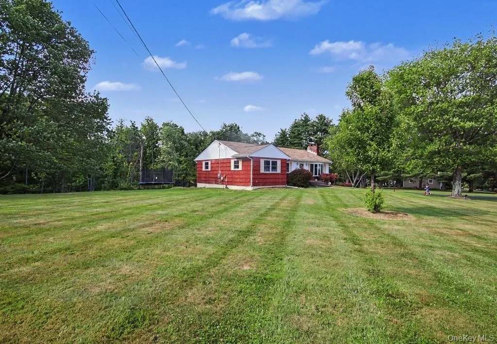 237 Pine Grove Road, Middletown, NY, 3 Bedrooms Bedrooms, 8 Rooms Rooms,1 BathroomBathrooms,Residential,For Rent,Pine Grove,0,KEY1016497 237 Pine Grove Road, Middletown, NY, 3 Bedrooms Bedrooms, 8 Rooms Rooms,1 BathroomBathrooms,Residential,For Rent,Pine Grove,0,KEY1016497