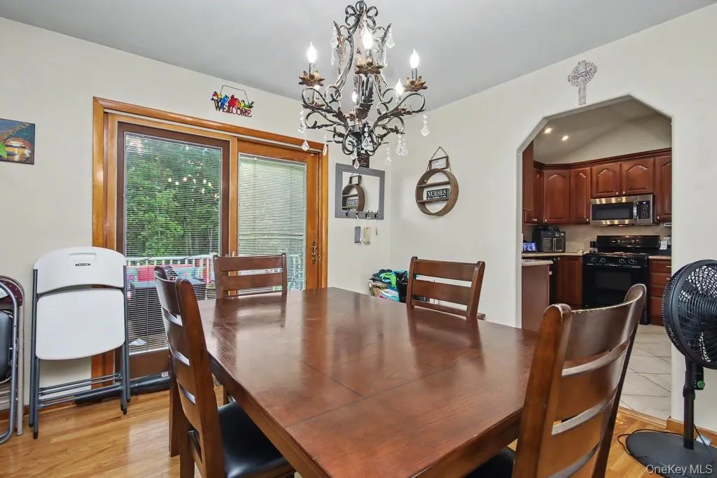 237 Pine Grove Road, Middletown, NY, 3 Bedrooms Bedrooms, 8 Rooms Rooms,1 BathroomBathrooms,Residential,For Rent,Pine Grove,0,KEY1016497 237 Pine Grove Road, Middletown, NY, 3 Bedrooms Bedrooms, 8 Rooms Rooms,1 BathroomBathrooms,Residential,For Rent,Pine Grove,0,KEY1016497