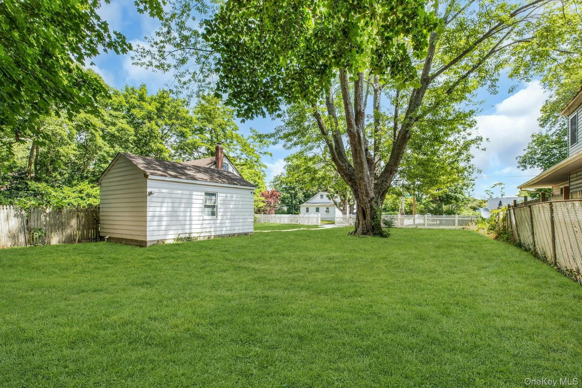 96 Washington Drive, Brookhaven, NY, 3 Bedrooms Bedrooms, 5 Rooms Rooms,1 BathroomBathrooms,Residential,For Rent,Washington,0,KEY1016500 96 Washington Drive, Brookhaven, NY, 3 Bedrooms Bedrooms, 5 Rooms Rooms,1 BathroomBathrooms,Residential,For Rent,Washington,0,KEY1016500
