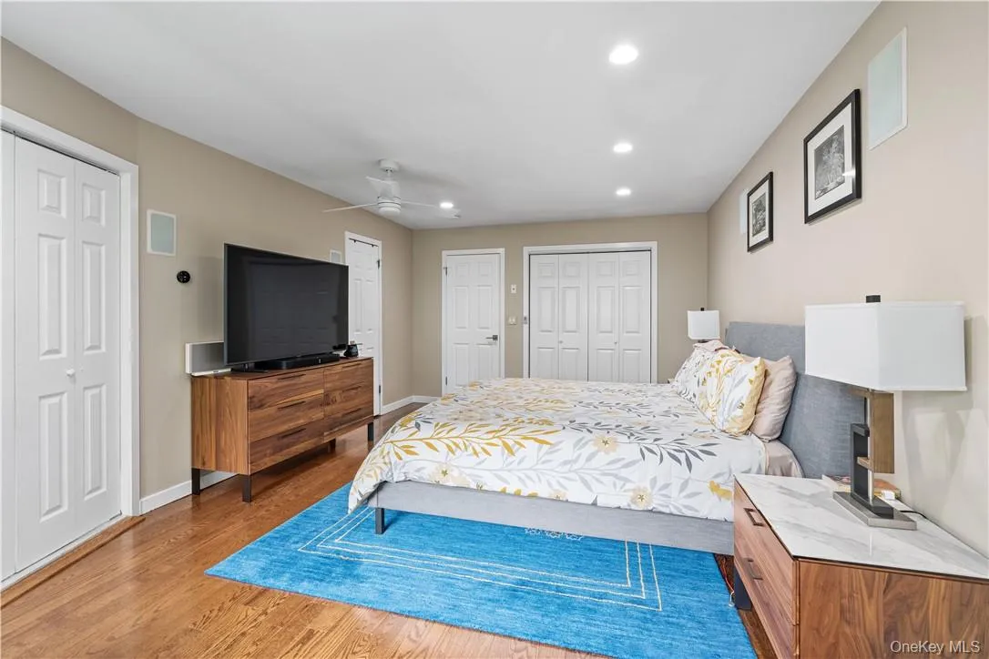 17 Top Of The Rdg, Rye Town, NY, 2 Bedrooms Bedrooms, 6 Rooms Rooms,2 BathroomsBathrooms,Residential Lease,For Rent,Top Of The Rdg,0,1016501 17 Top Of The Rdg, Rye Town, NY, 2 Bedrooms Bedrooms, 6 Rooms Rooms,2 BathroomsBathrooms,Residential Lease,For Rent,Top Of The Rdg,0,1016501