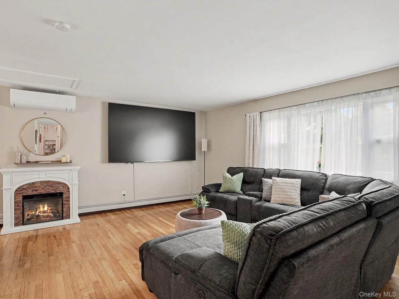 47 Martin Road, East Fishkill, NY, 3 Bedrooms Bedrooms, 8 Rooms Rooms,2 BathroomsBathrooms,Residential,For Rent,Martin,0,KEY1016502 47 Martin Road, East Fishkill, NY, 3 Bedrooms Bedrooms, 8 Rooms Rooms,2 BathroomsBathrooms,Residential,For Rent,Martin,0,KEY1016502