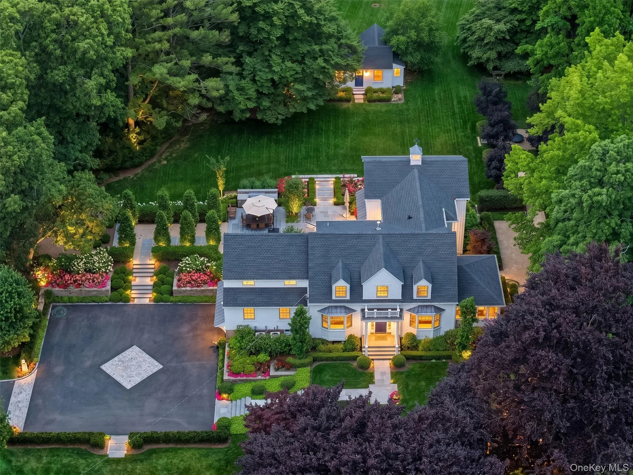 1920 Midlane, Oyster Bay, NY, 4 Bedrooms Bedrooms, 11 Rooms Rooms,3 BathroomsBathrooms,Residential,For Rent,Midlane,0,KEY1016504 1920 Midlane, Oyster Bay, NY, 4 Bedrooms Bedrooms, 11 Rooms Rooms,3 BathroomsBathrooms,Residential,For Rent,Midlane,0,KEY1016504