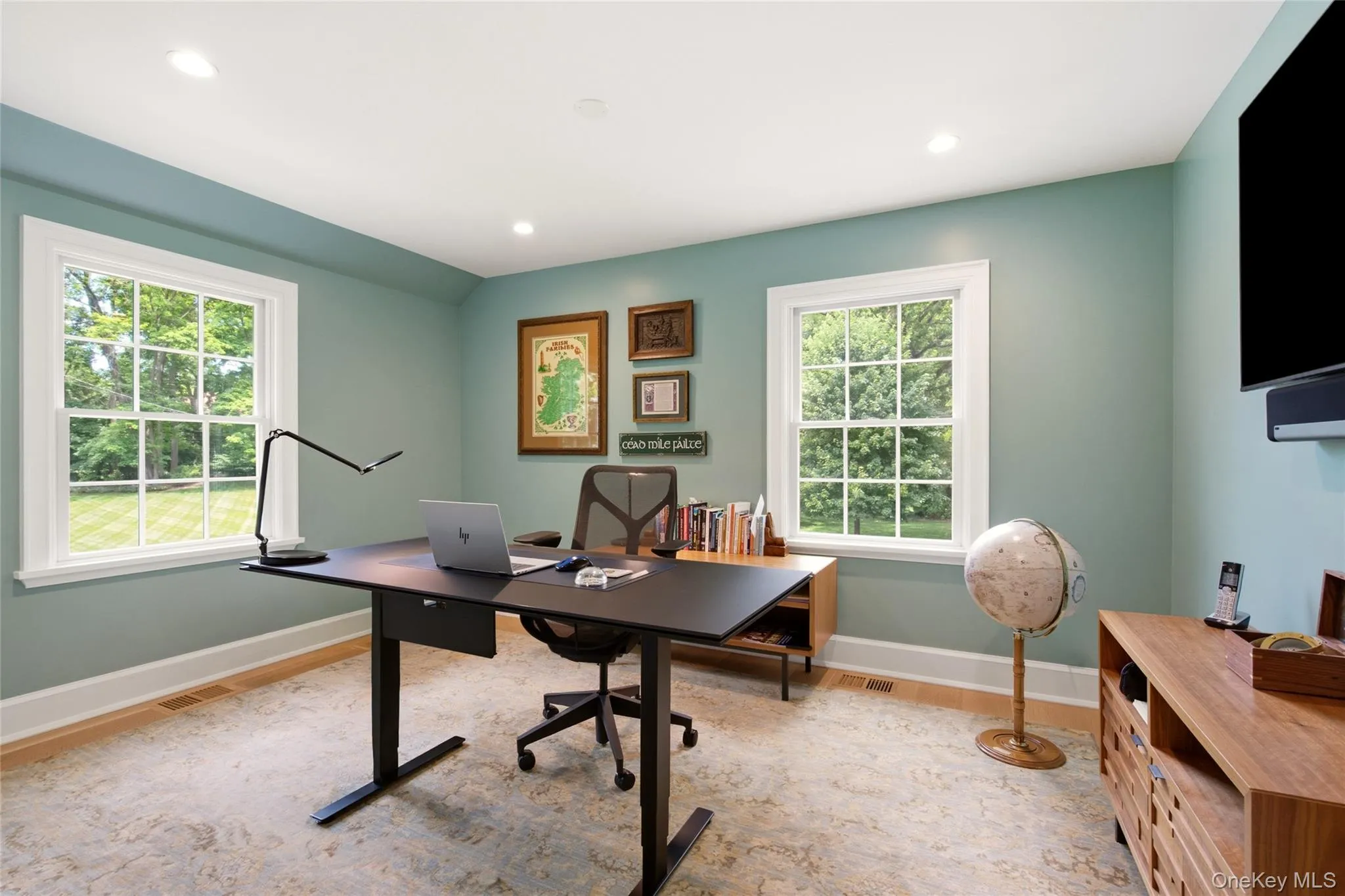 1920 Midlane, Oyster Bay, NY, 4 Bedrooms Bedrooms, 11 Rooms Rooms,3 BathroomsBathrooms,Residential,For Rent,Midlane,0,KEY1016504 1920 Midlane, Oyster Bay, NY, 4 Bedrooms Bedrooms, 11 Rooms Rooms,3 BathroomsBathrooms,Residential,For Rent,Midlane,0,KEY1016504