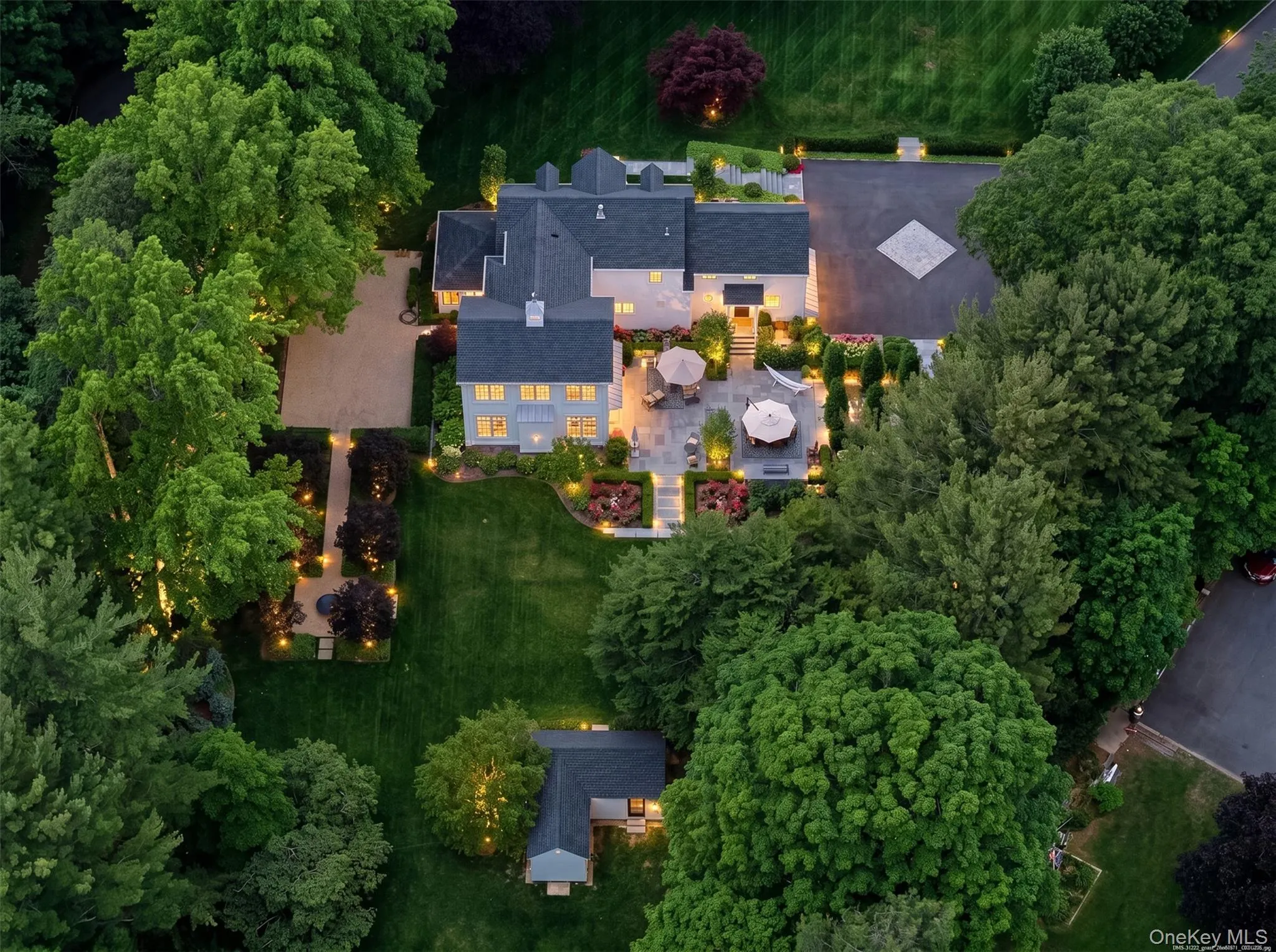 1920 Midlane, Oyster Bay, NY, 4 Bedrooms Bedrooms, 11 Rooms Rooms,3 BathroomsBathrooms,Residential,For Rent,Midlane,0,KEY1016504 1920 Midlane, Oyster Bay, NY, 4 Bedrooms Bedrooms, 11 Rooms Rooms,3 BathroomsBathrooms,Residential,For Rent,Midlane,0,KEY1016504