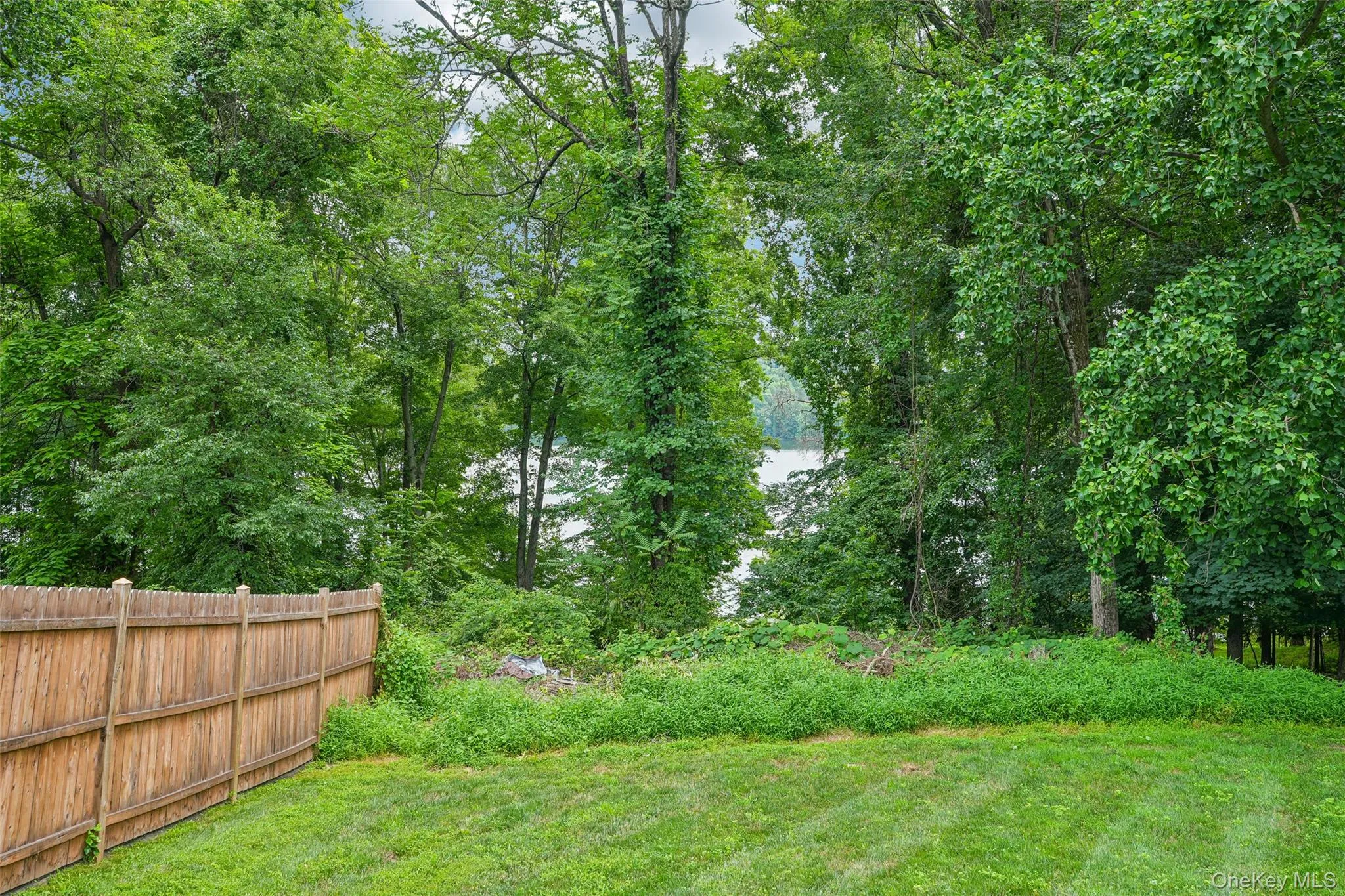 335 Strawtown Road, Clarkstown, NY, 3 Bedrooms Bedrooms, 7 Rooms Rooms,2 BathroomsBathrooms,Residential,For Rent,Strawtown,0,1016507 335 Strawtown Road, Clarkstown, NY, 3 Bedrooms Bedrooms, 7 Rooms Rooms,2 BathroomsBathrooms,Residential,For Rent,Strawtown,0,1016507