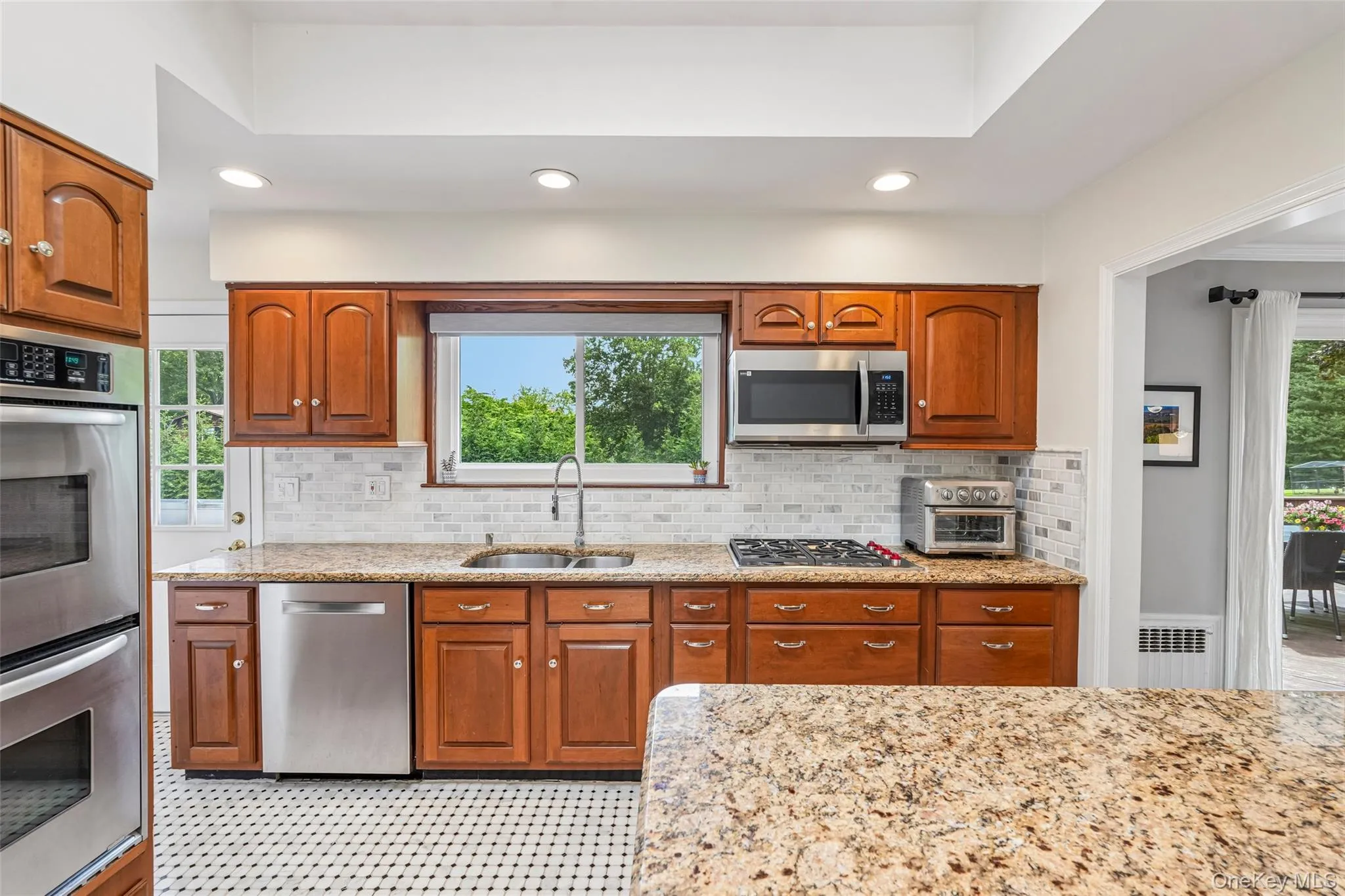 335 Strawtown Road, Clarkstown, NY, 3 Bedrooms Bedrooms, 7 Rooms Rooms,2 BathroomsBathrooms,Residential,For Rent,Strawtown,0,1016507 335 Strawtown Road, Clarkstown, NY, 3 Bedrooms Bedrooms, 7 Rooms Rooms,2 BathroomsBathrooms,Residential,For Rent,Strawtown,0,1016507