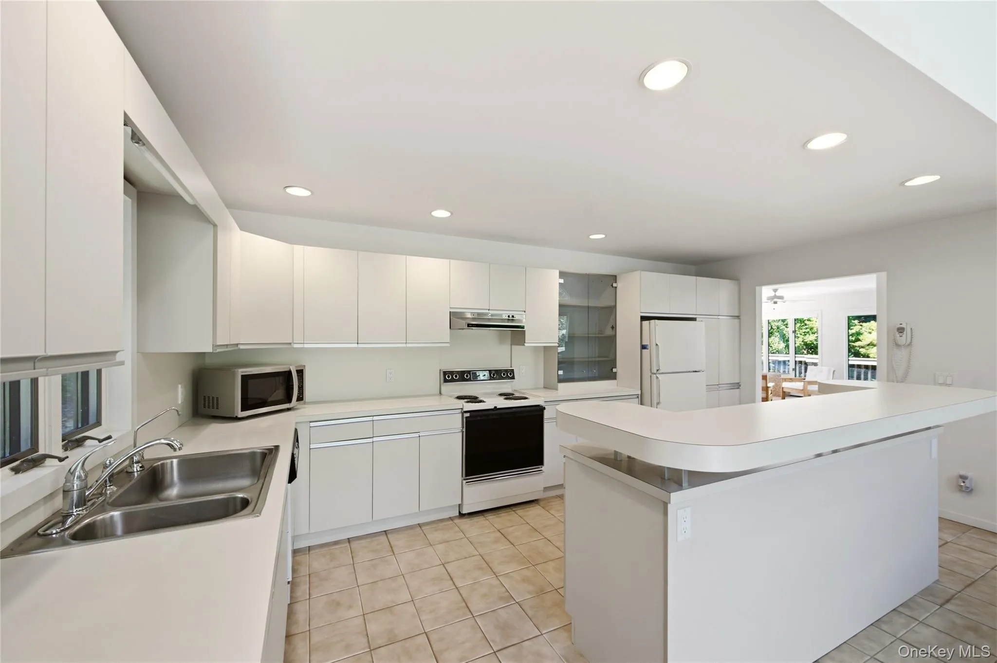 73 Glen Road, Riverhead, NY, 3 Bedrooms Bedrooms, 6 Rooms Rooms,2 BathroomsBathrooms,Residential,For Rent,Glen,0,KEY1016510 73 Glen Road, Riverhead, NY, 3 Bedrooms Bedrooms, 6 Rooms Rooms,2 BathroomsBathrooms,Residential,For Rent,Glen,0,KEY1016510
