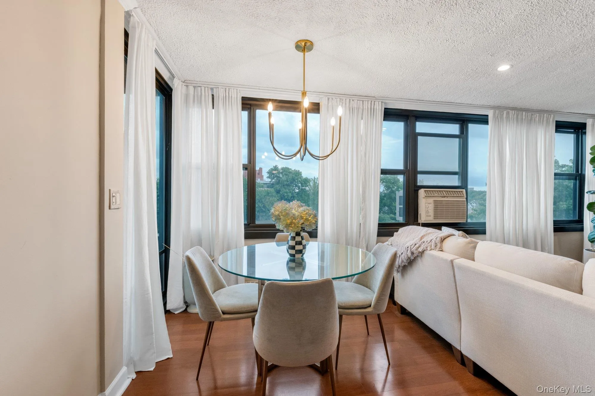 10-24 166 St. Street, New York, NY, 1 Bedroom Bedrooms, 3 Rooms Rooms,1 BathroomBathrooms,Residential,For Rent,166 St.,0,1016512 10-24 166 St. Street, New York, NY, 1 Bedroom Bedrooms, 3 Rooms Rooms,1 BathroomBathrooms,Residential,For Rent,166 St.,0,1016512