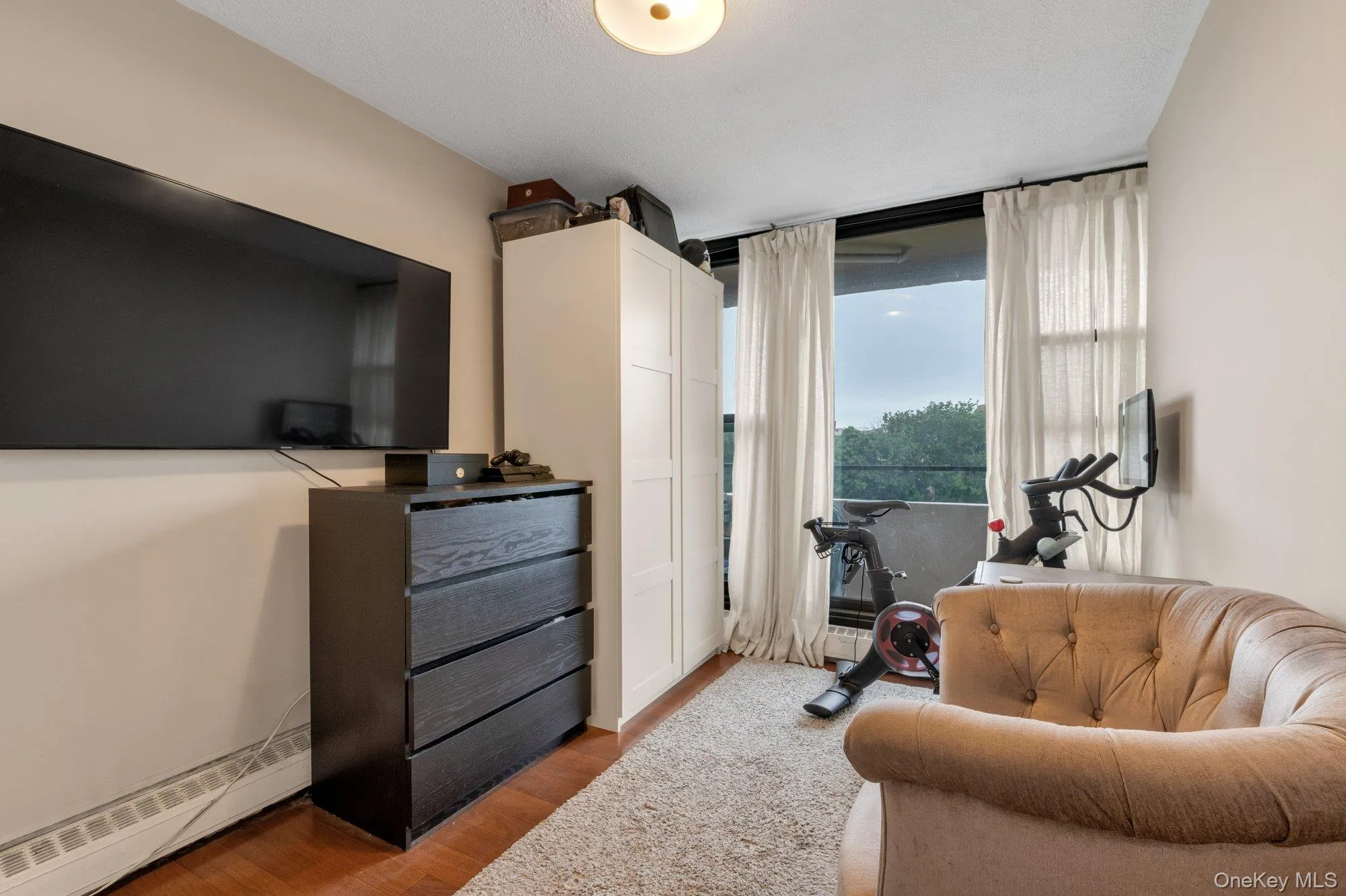 10-24 166 St. Street, New York, NY, 1 Bedroom Bedrooms, 3 Rooms Rooms,1 BathroomBathrooms,Residential,For Rent,166 St.,0,1016512 10-24 166 St. Street, New York, NY, 1 Bedroom Bedrooms, 3 Rooms Rooms,1 BathroomBathrooms,Residential,For Rent,166 St.,0,1016512