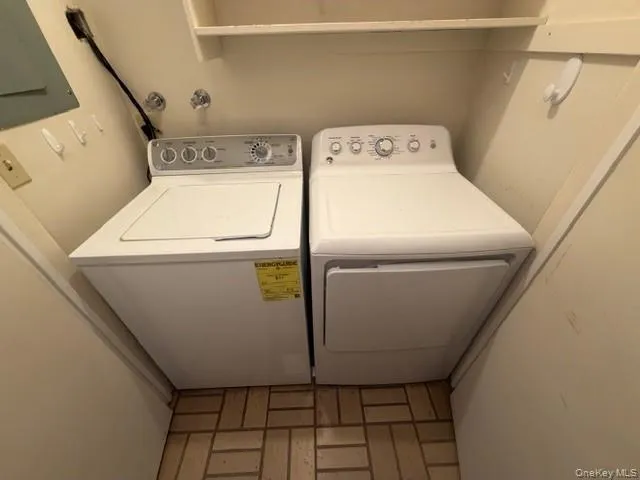 374 Heritage Hills, Somers, NY, 2 Bedrooms Bedrooms, 5 Rooms Rooms,2 BathroomsBathrooms,Residential Lease,For Rent,Heritage,0,1016516 374 Heritage Hills, Somers, NY, 2 Bedrooms Bedrooms, 5 Rooms Rooms,2 BathroomsBathrooms,Residential Lease,For Rent,Heritage,0,1016516