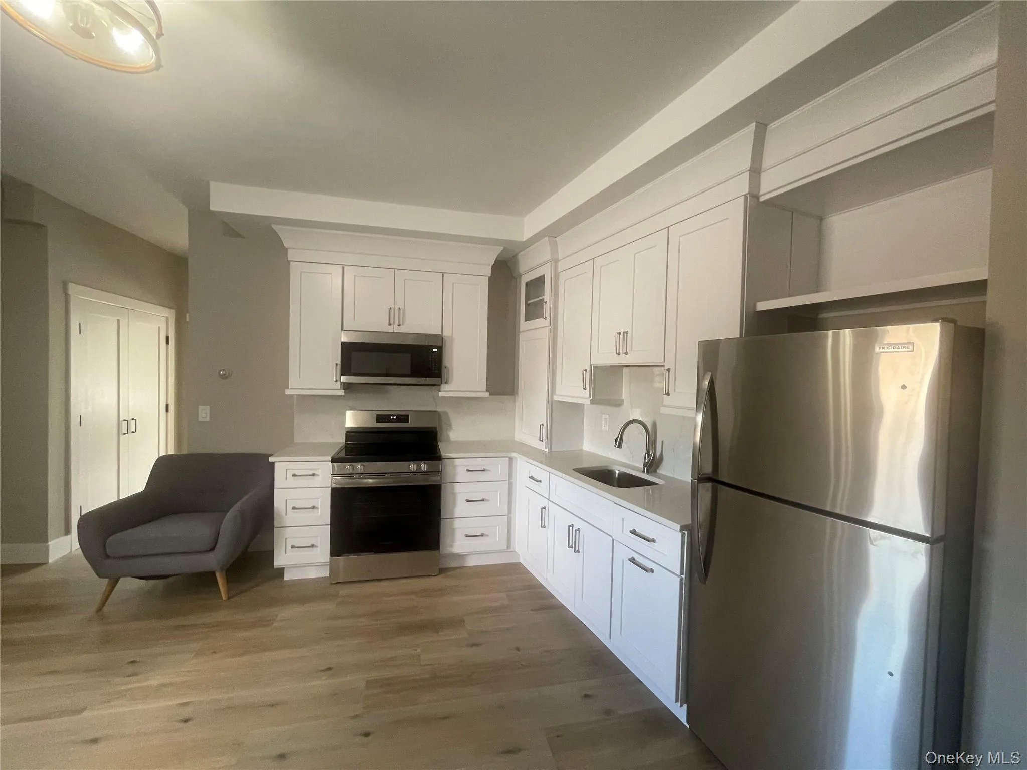 1106 MAIN Street, Fishkill, NY, 1 Bedroom Bedrooms, 2 Rooms Rooms,1 BathroomBathrooms,Residential Lease,For Rent,MAIN,0,1016522 1106 MAIN Street, Fishkill, NY, 1 Bedroom Bedrooms, 2 Rooms Rooms,1 BathroomBathrooms,Residential Lease,For Rent,MAIN,0,1016522