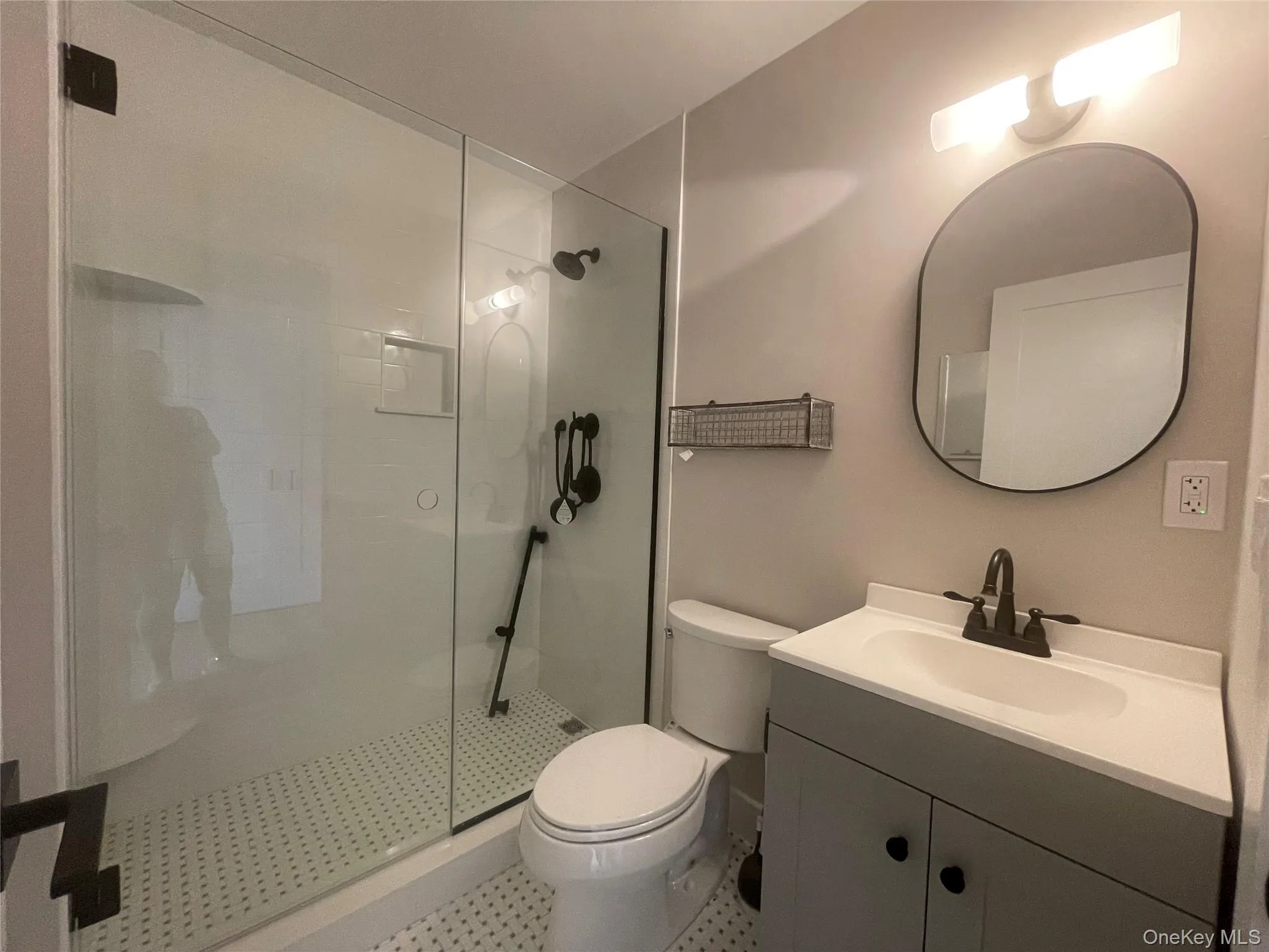 1106 MAIN Street, Fishkill, NY, 1 Bedroom Bedrooms, 2 Rooms Rooms,1 BathroomBathrooms,Residential Lease,For Rent,MAIN,0,1016522 1106 MAIN Street, Fishkill, NY, 1 Bedroom Bedrooms, 2 Rooms Rooms,1 BathroomBathrooms,Residential Lease,For Rent,MAIN,0,1016522