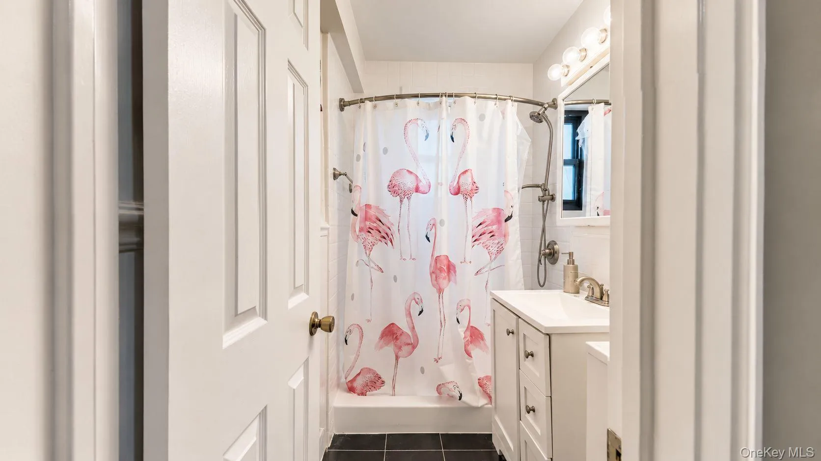 75-05 210th Street, New York, NY, 1 Bedroom Bedrooms, 5 Rooms Rooms,1 BathroomBathrooms,Residential,For Rent,210th,0,1016525 75-05 210th Street, New York, NY, 1 Bedroom Bedrooms, 5 Rooms Rooms,1 BathroomBathrooms,Residential,For Rent,210th,0,1016525