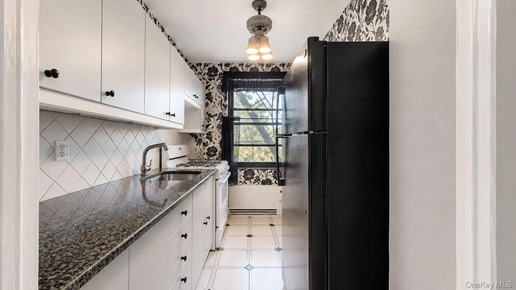 75-05 210th Street, New York, NY, 1 Bedroom Bedrooms, 5 Rooms Rooms,1 BathroomBathrooms,Residential,For Rent,210th,0,1016525 75-05 210th Street, New York, NY, 1 Bedroom Bedrooms, 5 Rooms Rooms,1 BathroomBathrooms,Residential,For Rent,210th,0,1016525