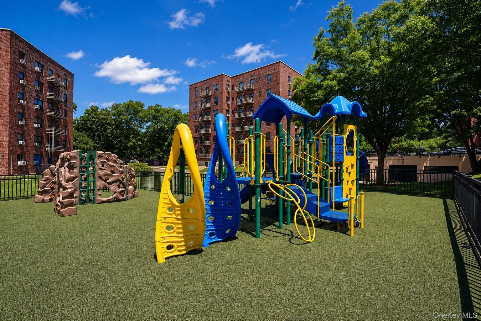75-05 210th Street, New York, NY, 1 Bedroom Bedrooms, 5 Rooms Rooms,1 BathroomBathrooms,Residential,For Rent,210th,0,1016525 75-05 210th Street, New York, NY, 1 Bedroom Bedrooms, 5 Rooms Rooms,1 BathroomBathrooms,Residential,For Rent,210th,0,1016525