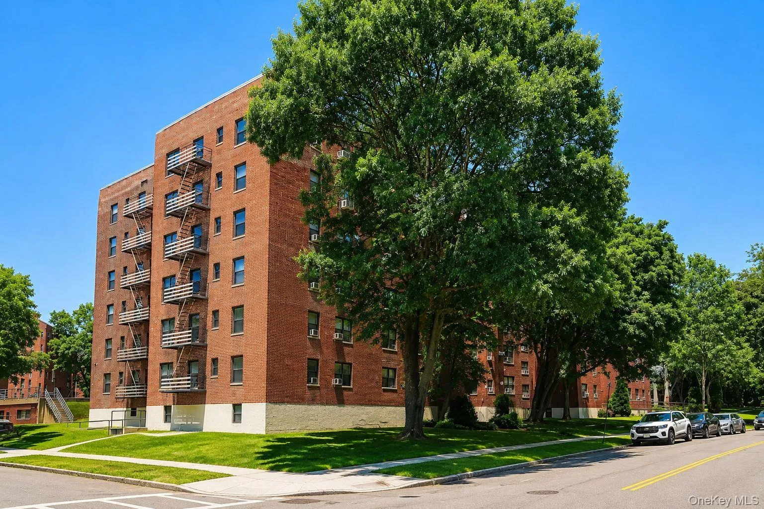 75-05 210th Street, New York, NY, 1 Bedroom Bedrooms, 5 Rooms Rooms,1 BathroomBathrooms,Residential,For Rent,210th,0,1016525 75-05 210th Street, New York, NY, 1 Bedroom Bedrooms, 5 Rooms Rooms,1 BathroomBathrooms,Residential,For Rent,210th,0,1016525