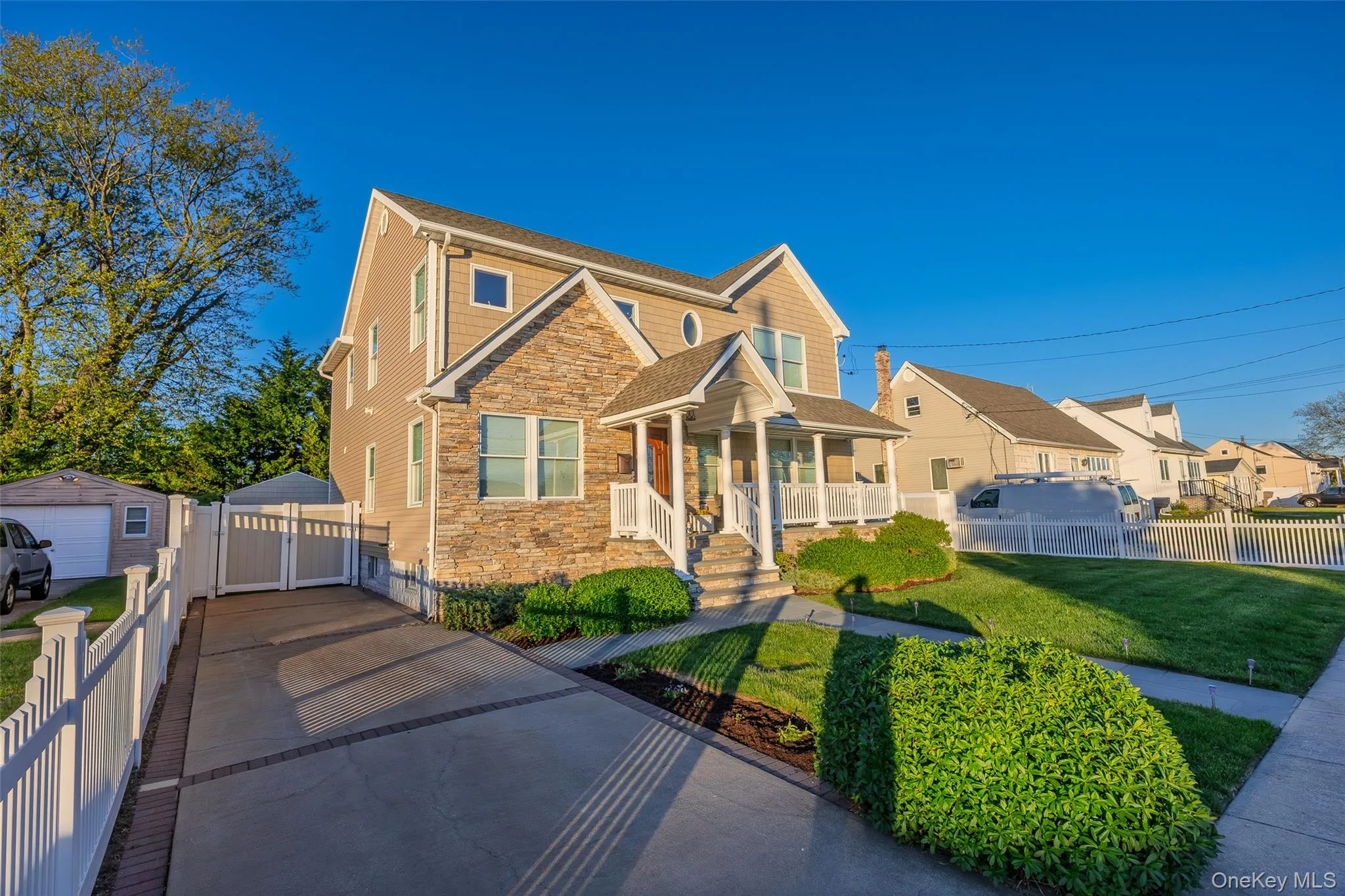 122 Linton Avenue, Babylon, NY, 4 Bedrooms Bedrooms, 9 Rooms Rooms,2 BathroomsBathrooms,Residential,For Rent,Linton,0,KEY1016531 122 Linton Avenue, Babylon, NY, 4 Bedrooms Bedrooms, 9 Rooms Rooms,2 BathroomsBathrooms,Residential,For Rent,Linton,0,KEY1016531