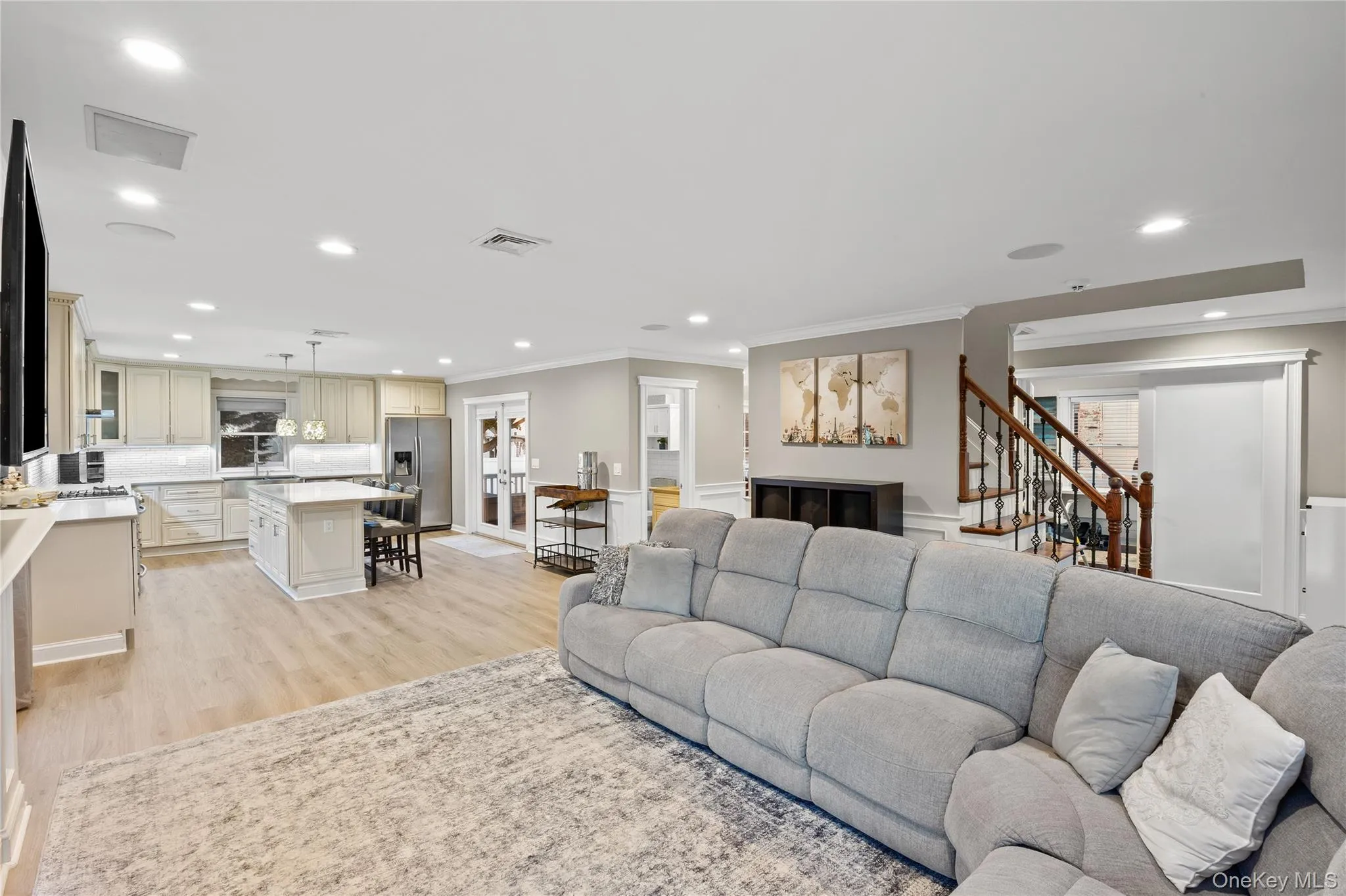 122 Linton Avenue, Babylon, NY, 4 Bedrooms Bedrooms, 9 Rooms Rooms,2 BathroomsBathrooms,Residential,For Rent,Linton,0,KEY1016531 122 Linton Avenue, Babylon, NY, 4 Bedrooms Bedrooms, 9 Rooms Rooms,2 BathroomsBathrooms,Residential,For Rent,Linton,0,KEY1016531