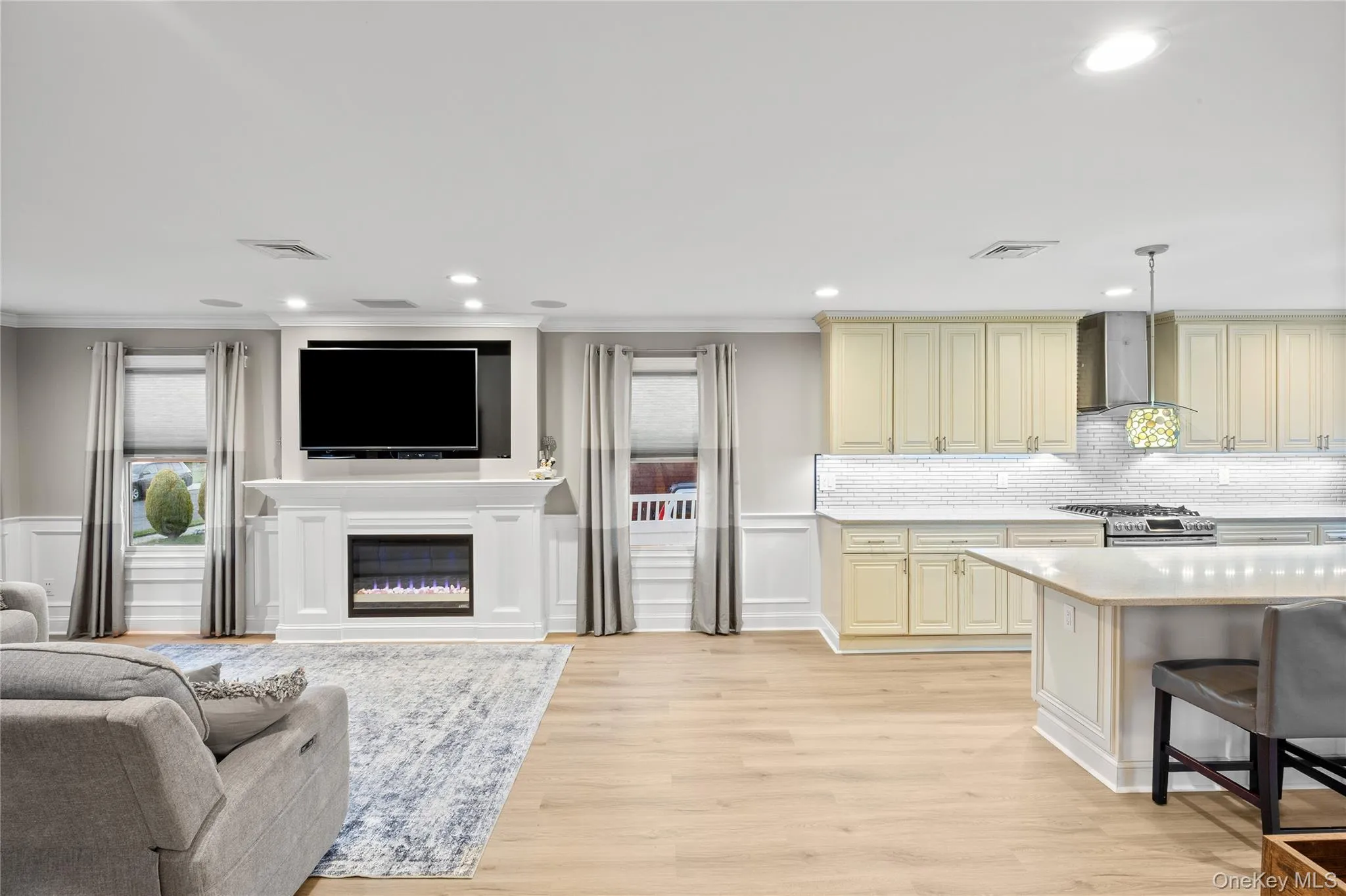 122 Linton Avenue, Babylon, NY, 4 Bedrooms Bedrooms, 9 Rooms Rooms,2 BathroomsBathrooms,Residential,For Rent,Linton,0,KEY1016531 122 Linton Avenue, Babylon, NY, 4 Bedrooms Bedrooms, 9 Rooms Rooms,2 BathroomsBathrooms,Residential,For Rent,Linton,0,KEY1016531