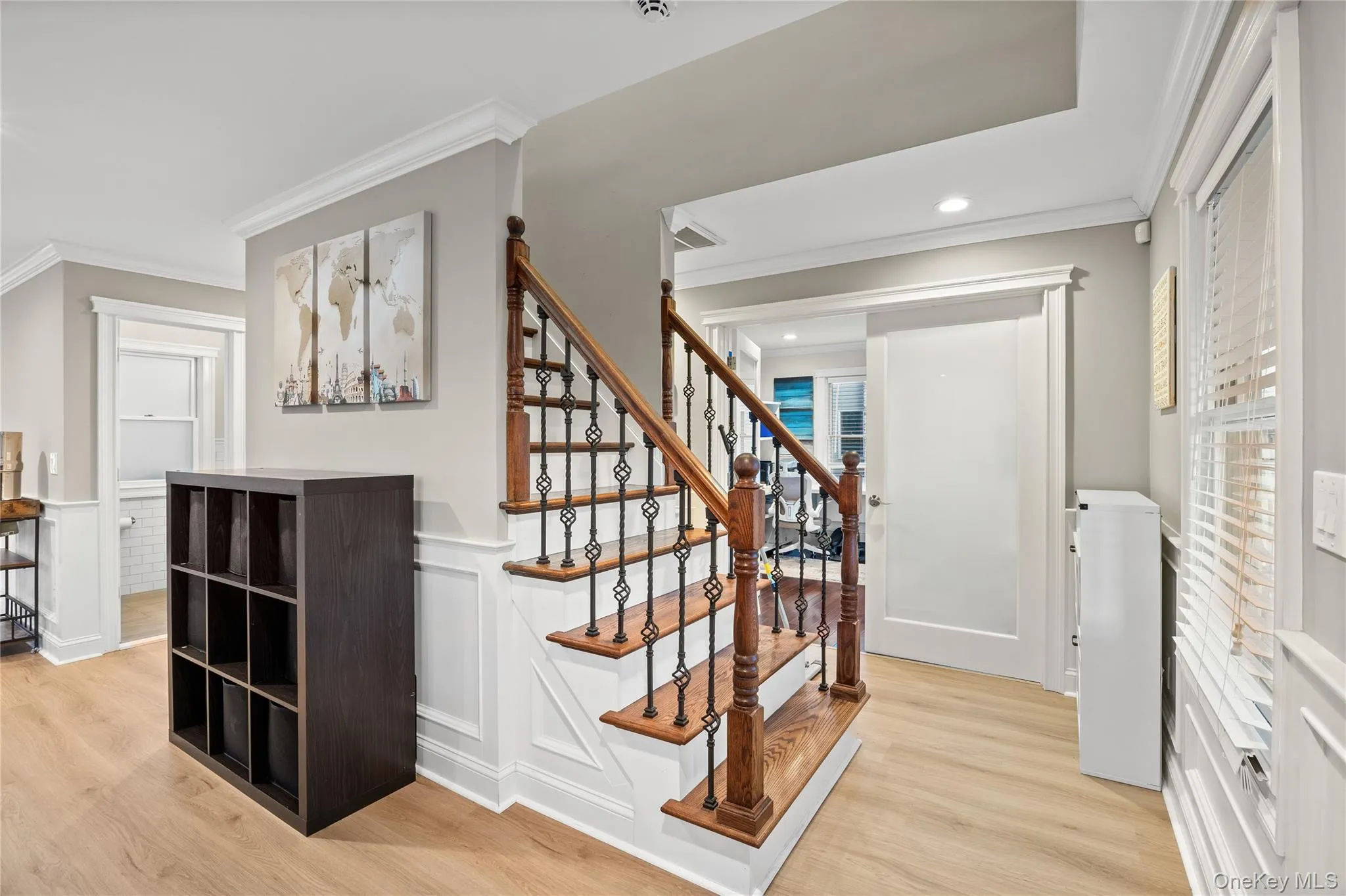 122 Linton Avenue, Babylon, NY, 4 Bedrooms Bedrooms, 9 Rooms Rooms,2 BathroomsBathrooms,Residential,For Rent,Linton,0,KEY1016531 122 Linton Avenue, Babylon, NY, 4 Bedrooms Bedrooms, 9 Rooms Rooms,2 BathroomsBathrooms,Residential,For Rent,Linton,0,KEY1016531