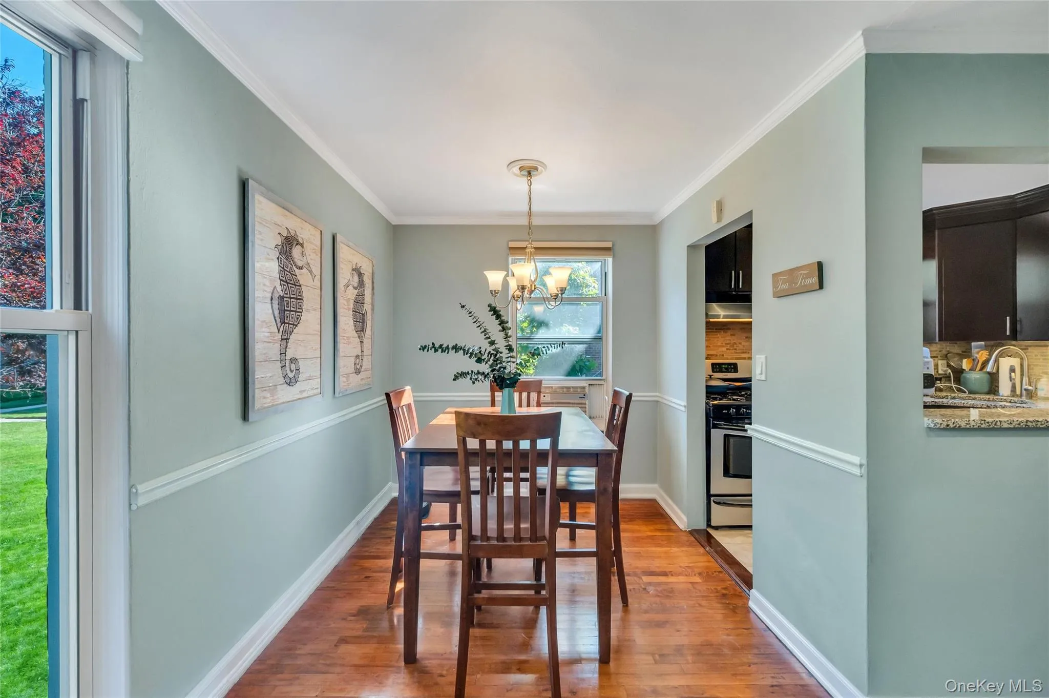 75 Edwards Street, North Hempstead, NY, 1 Bedroom Bedrooms, 4 Rooms Rooms,1 BathroomBathrooms,Residential,For Rent,Edwards,0,KEY1016533 75 Edwards Street, North Hempstead, NY, 1 Bedroom Bedrooms, 4 Rooms Rooms,1 BathroomBathrooms,Residential,For Rent,Edwards,0,KEY1016533