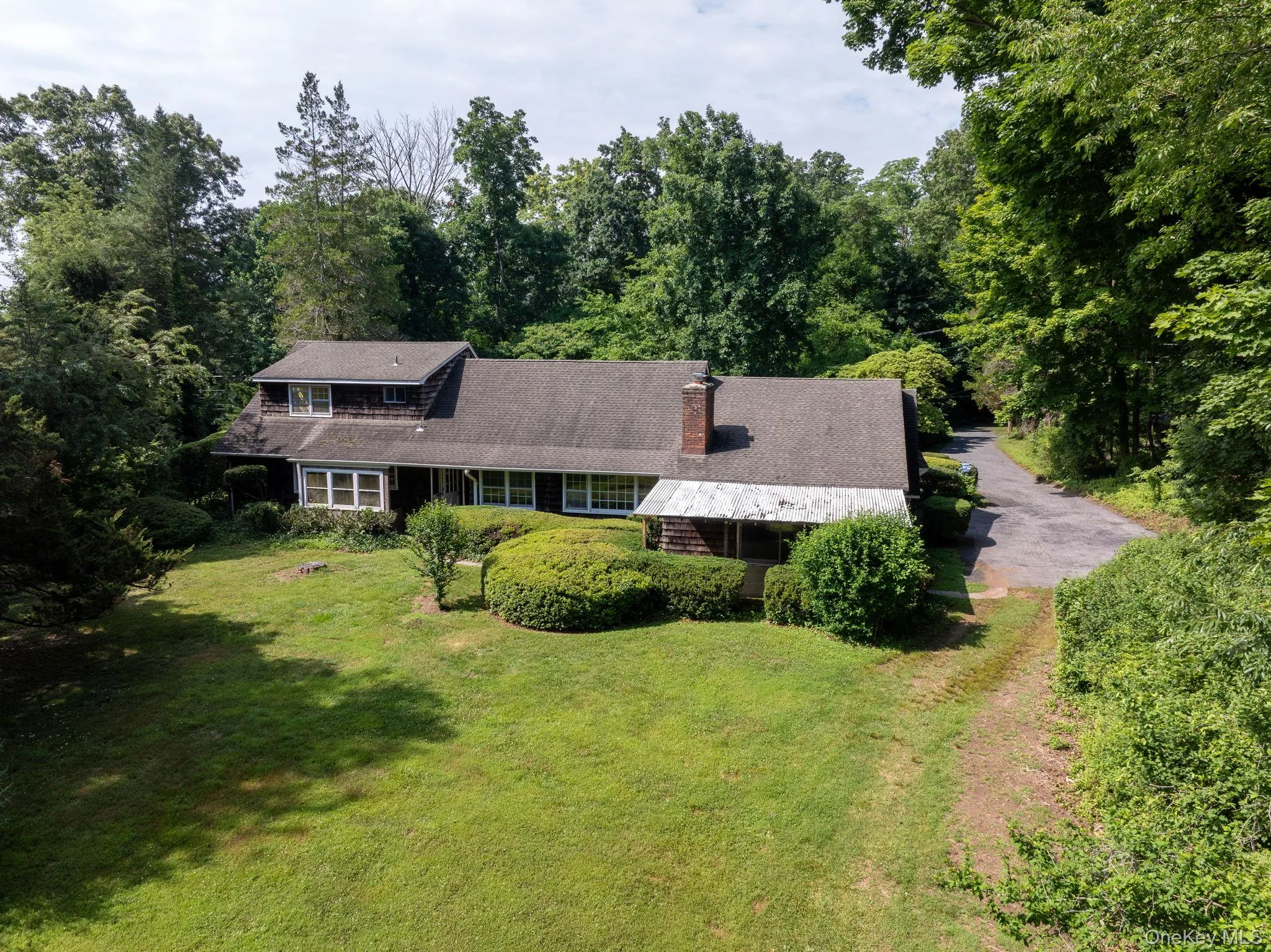 209 Southdown Road, Huntington, NY, 5 Bedrooms Bedrooms, 9 Rooms Rooms,3 BathroomsBathrooms,Residential,For Rent,Southdown,0,1016534 209 Southdown Road, Huntington, NY, 5 Bedrooms Bedrooms, 9 Rooms Rooms,3 BathroomsBathrooms,Residential,For Rent,Southdown,0,1016534