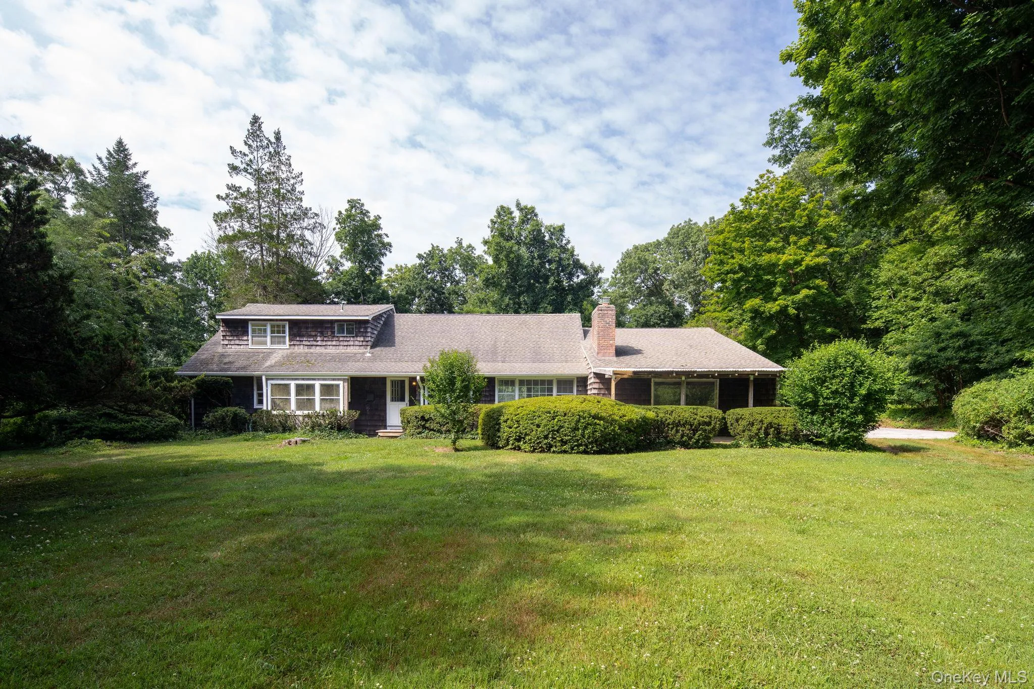 209 Southdown Road, Huntington, NY, 5 Bedrooms Bedrooms, 9 Rooms Rooms,3 BathroomsBathrooms,Residential,For Rent,Southdown,0,1016534 209 Southdown Road, Huntington, NY, 5 Bedrooms Bedrooms, 9 Rooms Rooms,3 BathroomsBathrooms,Residential,For Rent,Southdown,0,1016534