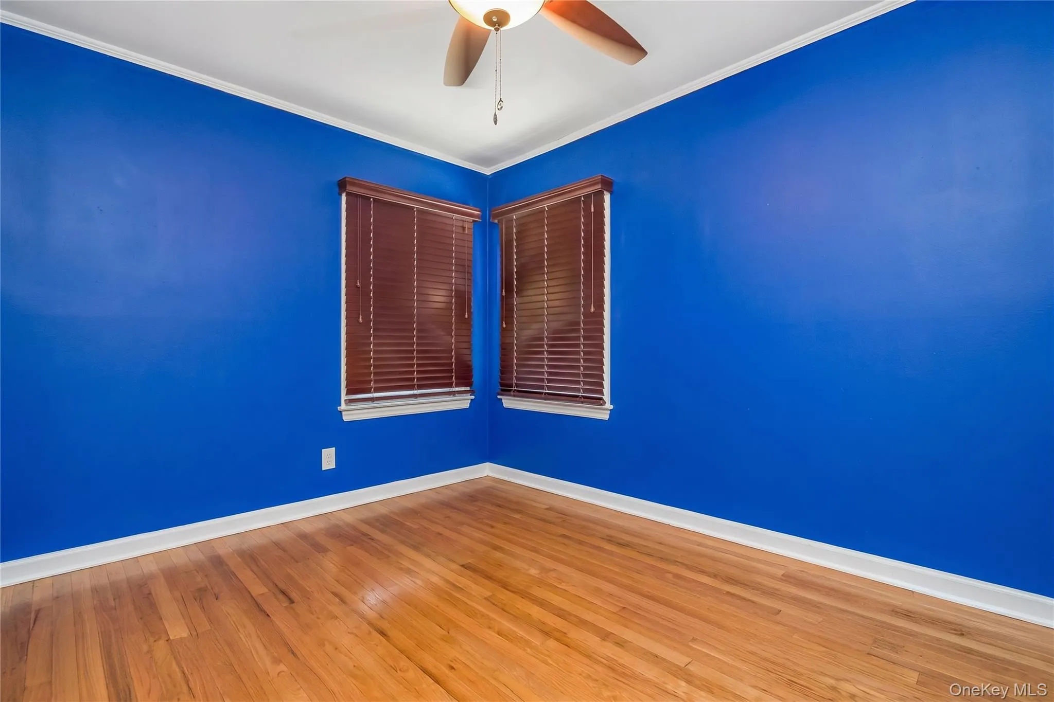 Photographs have been digitally edited to remove furniture. Both furnished and digitally unfurnished images are provided to help illustrate the size, layout, and potential of the rooms. Photographs have been digitally edited to remove furniture. Both furnished and digitally unfurnished images are provided to help illustrate the size, layout, and potential of the rooms.