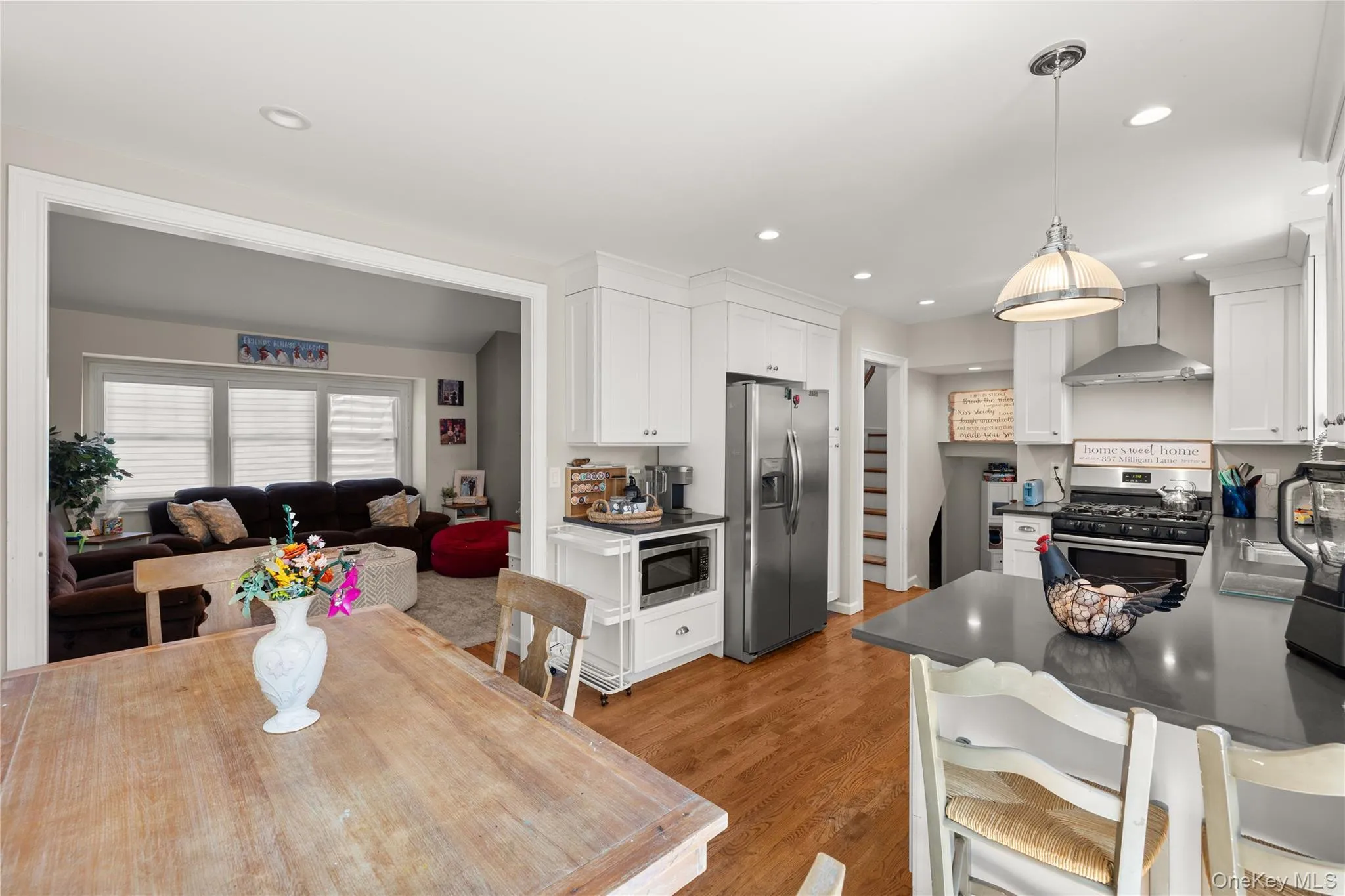 857 Milligan Lane, Islip, NY, 4 Bedrooms Bedrooms, 7 Rooms Rooms,2 BathroomsBathrooms,Residential,For Rent,Milligan,0,KEY1016543 857 Milligan Lane, Islip, NY, 4 Bedrooms Bedrooms, 7 Rooms Rooms,2 BathroomsBathrooms,Residential,For Rent,Milligan,0,KEY1016543