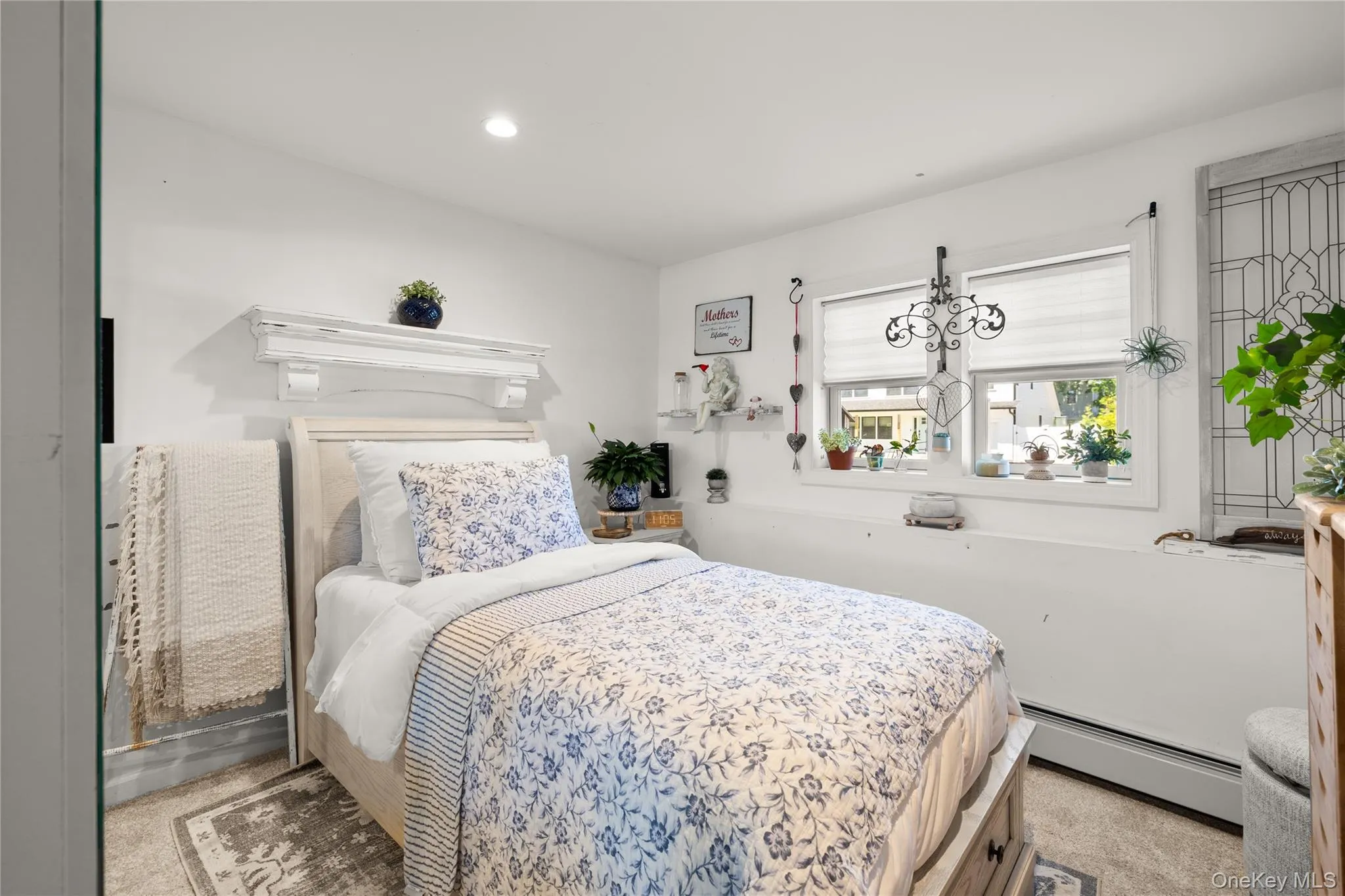 857 Milligan Lane, Islip, NY, 4 Bedrooms Bedrooms, 7 Rooms Rooms,2 BathroomsBathrooms,Residential,For Rent,Milligan,0,KEY1016543 857 Milligan Lane, Islip, NY, 4 Bedrooms Bedrooms, 7 Rooms Rooms,2 BathroomsBathrooms,Residential,For Rent,Milligan,0,KEY1016543