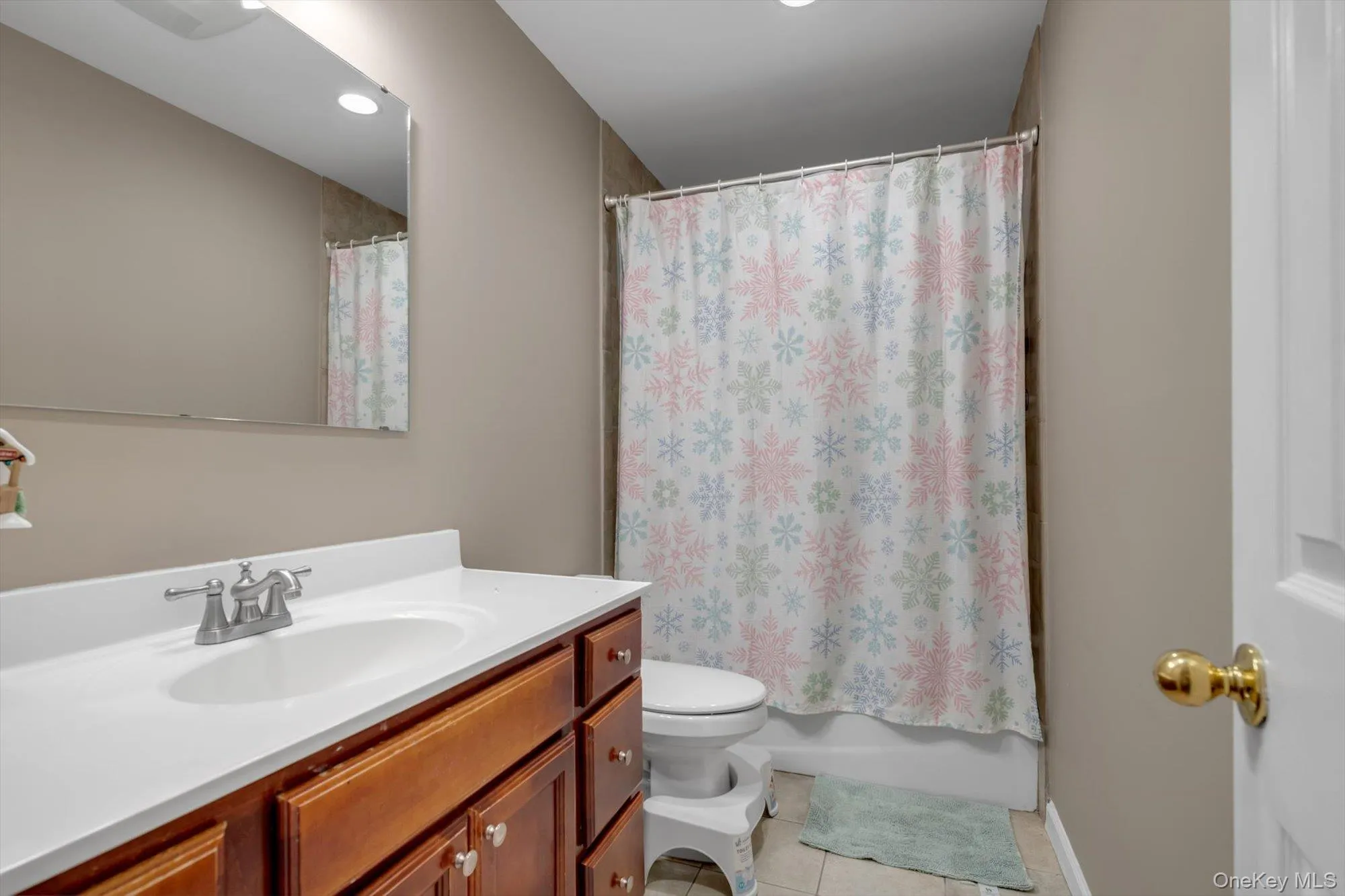 146 Melville Road, Oyster Bay, NY, 3 Bedrooms Bedrooms, 7 Rooms Rooms,2 BathroomsBathrooms,Residential,For Rent,Melville,0,KEY1016544 146 Melville Road, Oyster Bay, NY, 3 Bedrooms Bedrooms, 7 Rooms Rooms,2 BathroomsBathrooms,Residential,For Rent,Melville,0,KEY1016544