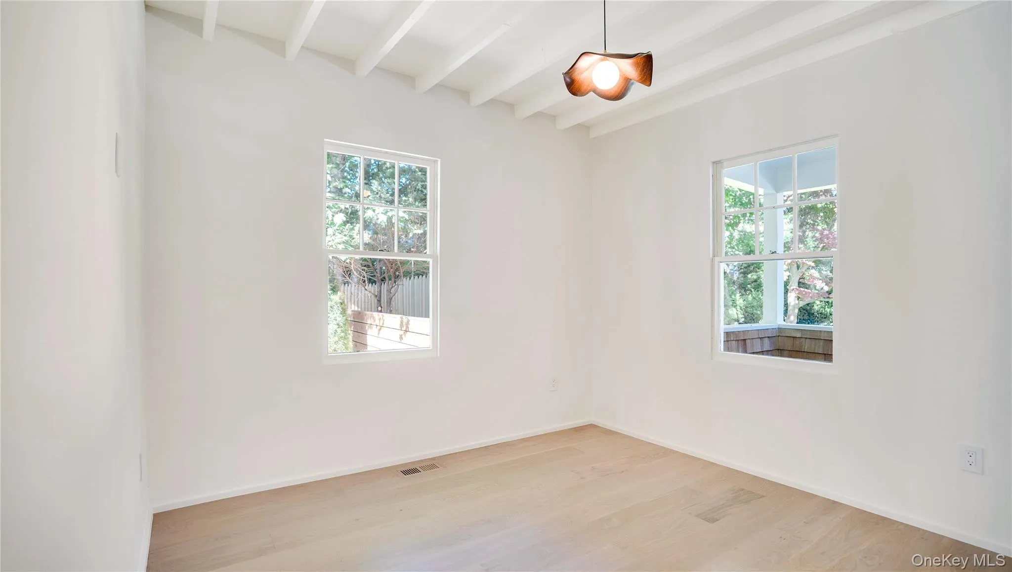149 Accabonac Road, East Hampton, NY, 2 Bedrooms Bedrooms, 5 Rooms Rooms,2 BathroomsBathrooms,Residential,For Rent,Accabonac,0,1016550 149 Accabonac Road, East Hampton, NY, 2 Bedrooms Bedrooms, 5 Rooms Rooms,2 BathroomsBathrooms,Residential,For Rent,Accabonac,0,1016550