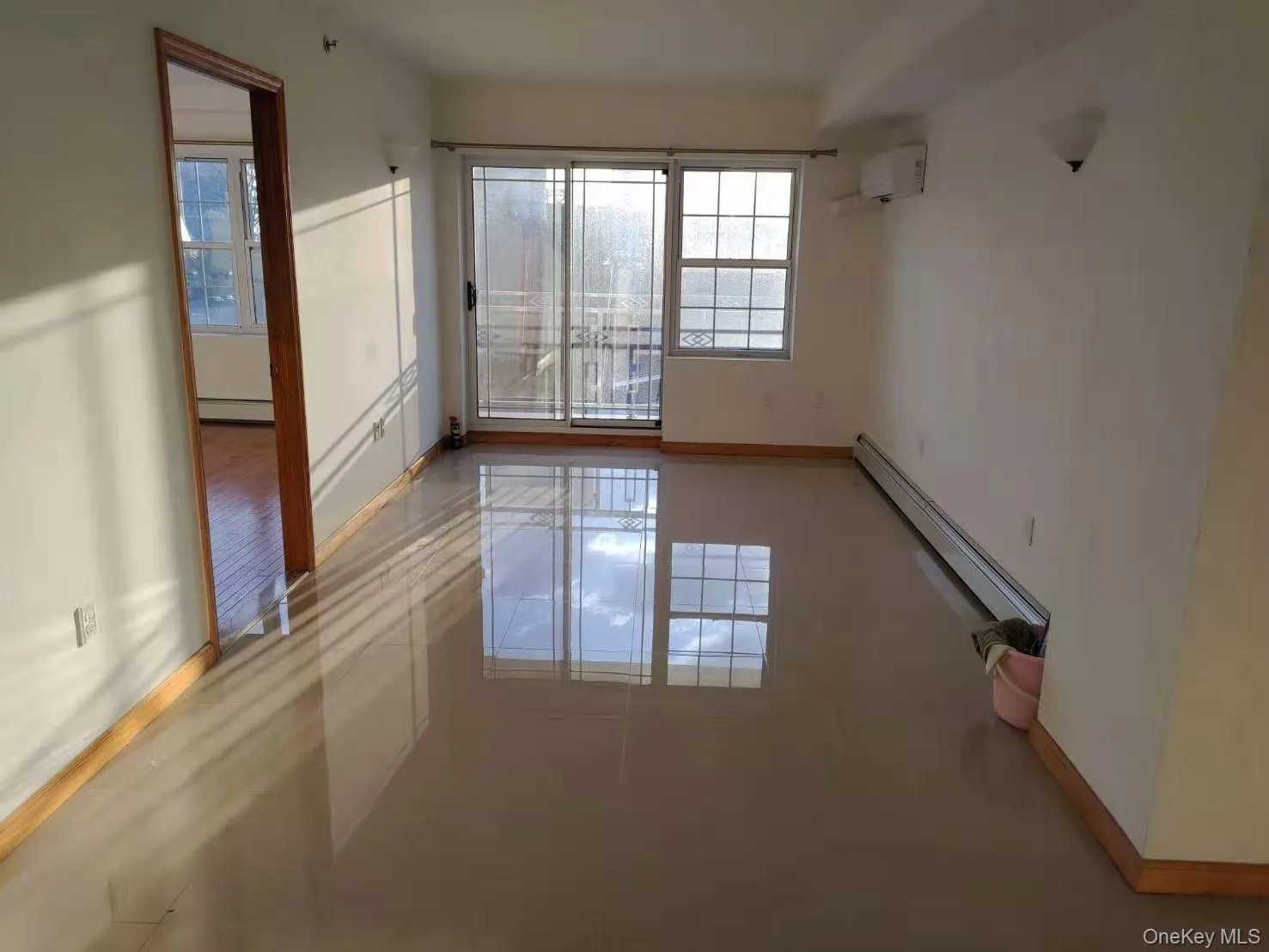 71-66 Parsons Boulevard, New York, NY, 1 Bedroom Bedrooms, 3 Rooms Rooms,1 BathroomBathrooms,Residential,For Rent,Parsons,0,1016553 71-66 Parsons Boulevard, New York, NY, 1 Bedroom Bedrooms, 3 Rooms Rooms,1 BathroomBathrooms,Residential,For Rent,Parsons,0,1016553