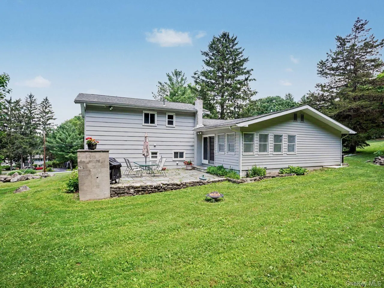 11 Leona Drive, Southeast, NY, 4 Bedrooms Bedrooms, 9 Rooms Rooms,2 BathroomsBathrooms,Residential,For Rent,Leona,0,KEY1016557 11 Leona Drive, Southeast, NY, 4 Bedrooms Bedrooms, 9 Rooms Rooms,2 BathroomsBathrooms,Residential,For Rent,Leona,0,KEY1016557