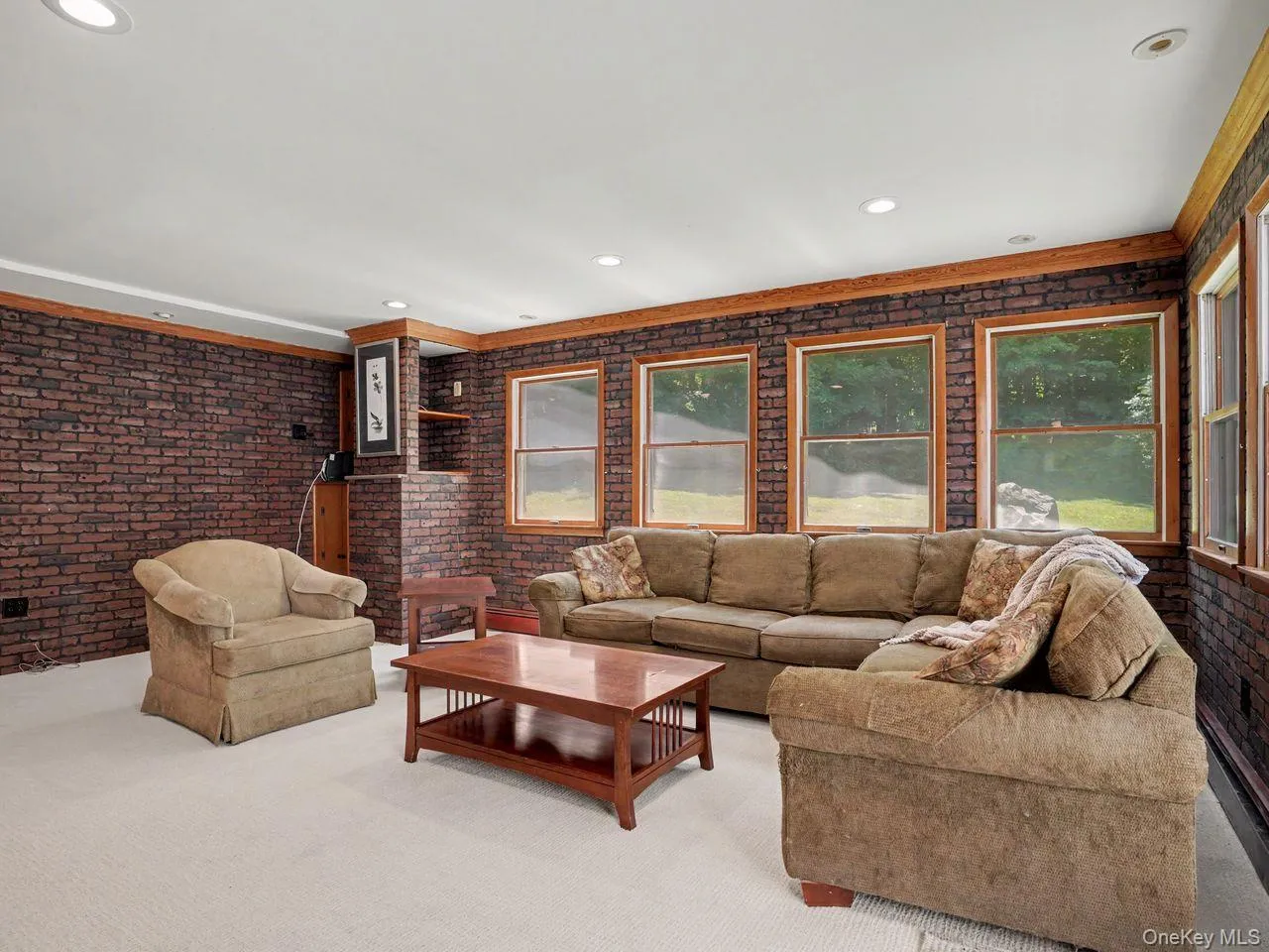 11 Leona Drive, Southeast, NY, 4 Bedrooms Bedrooms, 9 Rooms Rooms,2 BathroomsBathrooms,Residential,For Rent,Leona,0,KEY1016557 11 Leona Drive, Southeast, NY, 4 Bedrooms Bedrooms, 9 Rooms Rooms,2 BathroomsBathrooms,Residential,For Rent,Leona,0,KEY1016557