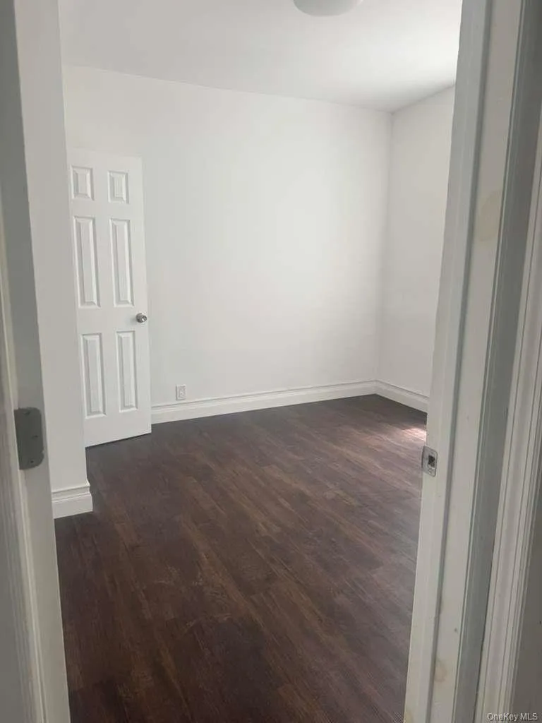 317 96th Street, New York, NY, 2 Bedrooms Bedrooms, 5 Rooms Rooms,1 BathroomBathrooms,Residential Lease,For Rent,96th,0,KEY1016559 317 96th Street, New York, NY, 2 Bedrooms Bedrooms, 5 Rooms Rooms,1 BathroomBathrooms,Residential Lease,For Rent,96th,0,KEY1016559
