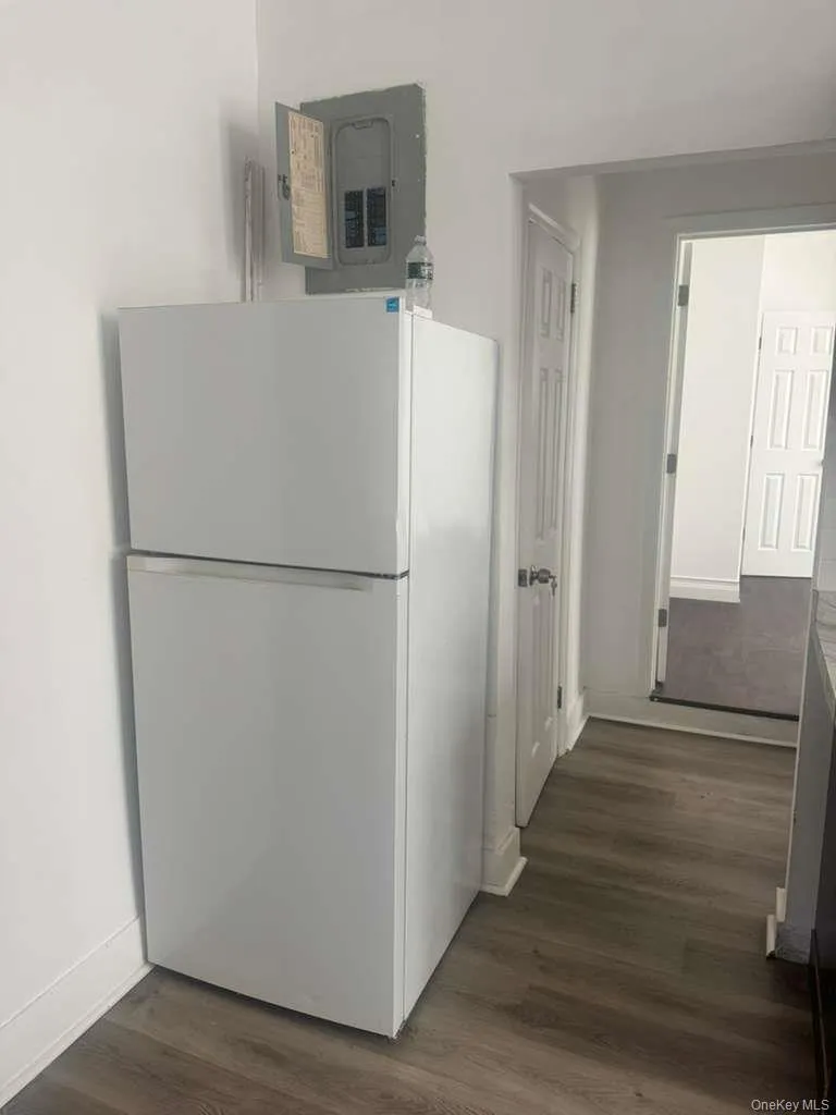 317 96th Street, New York, NY, 2 Bedrooms Bedrooms, 5 Rooms Rooms,1 BathroomBathrooms,Residential Lease,For Rent,96th,0,KEY1016559 317 96th Street, New York, NY, 2 Bedrooms Bedrooms, 5 Rooms Rooms,1 BathroomBathrooms,Residential Lease,For Rent,96th,0,KEY1016559