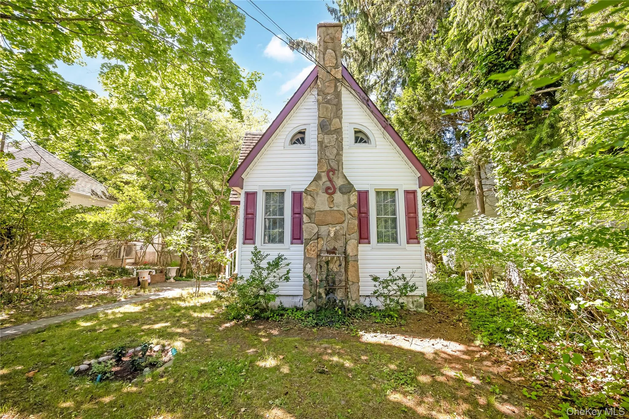 12 Valkyr Road, Brookhaven, NY, 2 Bedrooms Bedrooms, 4 Rooms Rooms,1 BathroomBathrooms,Residential,For Rent,Valkyr,0,1016560 12 Valkyr Road, Brookhaven, NY, 2 Bedrooms Bedrooms, 4 Rooms Rooms,1 BathroomBathrooms,Residential,For Rent,Valkyr,0,1016560