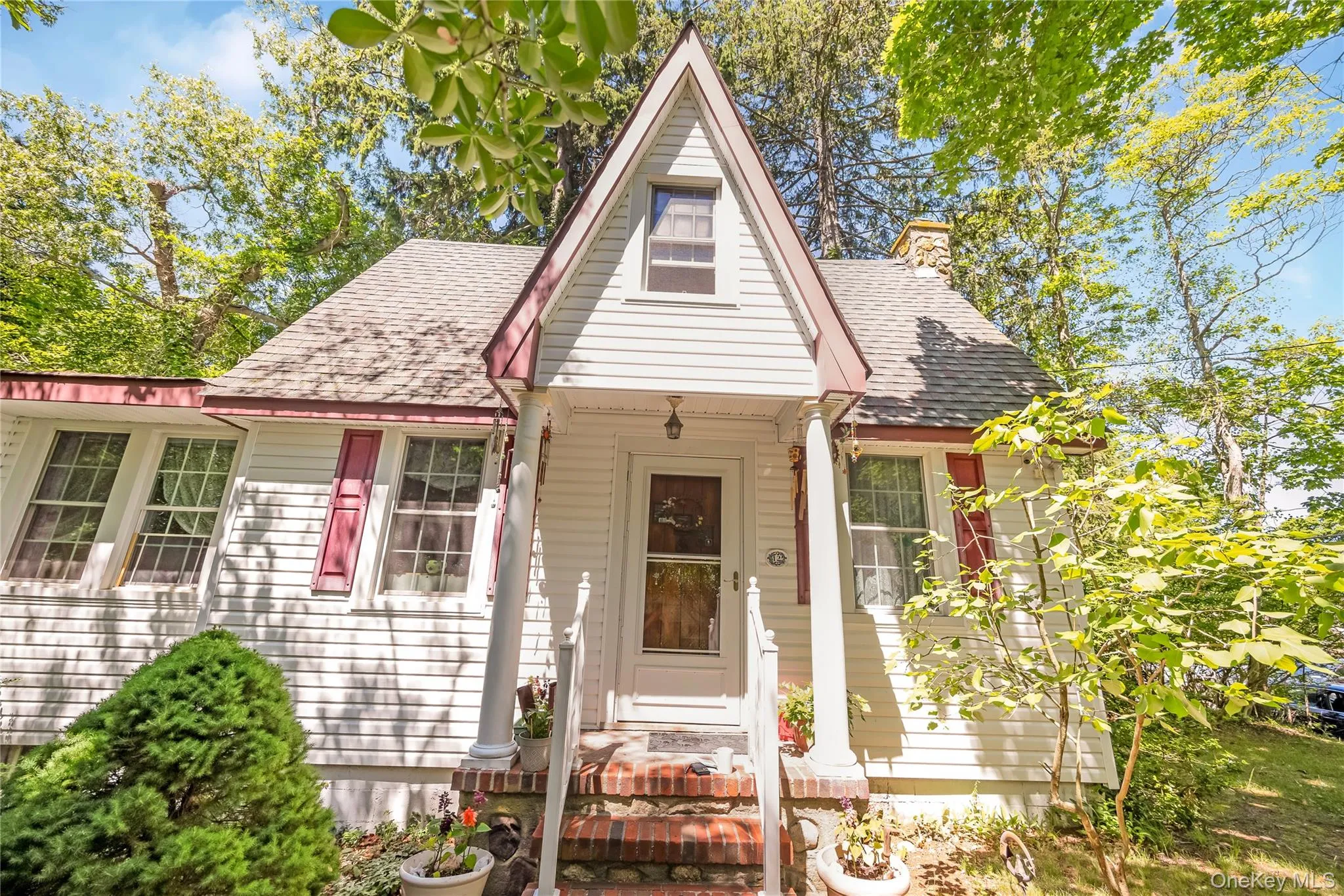 12 Valkyr Road, Brookhaven, NY, 2 Bedrooms Bedrooms, 4 Rooms Rooms,1 BathroomBathrooms,Residential,For Rent,Valkyr,0,1016560 12 Valkyr Road, Brookhaven, NY, 2 Bedrooms Bedrooms, 4 Rooms Rooms,1 BathroomBathrooms,Residential,For Rent,Valkyr,0,1016560