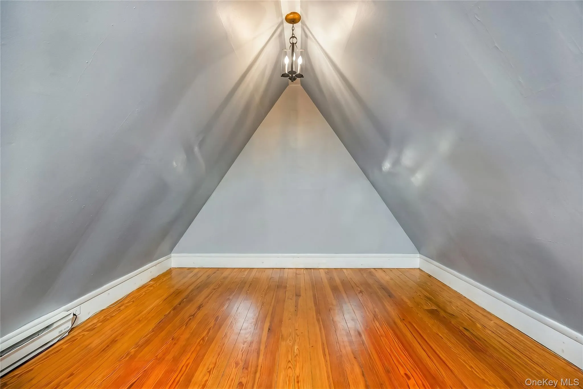 12 Valkyr Road, Brookhaven, NY, 2 Bedrooms Bedrooms, 4 Rooms Rooms,1 BathroomBathrooms,Residential,For Rent,Valkyr,0,1016560 12 Valkyr Road, Brookhaven, NY, 2 Bedrooms Bedrooms, 4 Rooms Rooms,1 BathroomBathrooms,Residential,For Rent,Valkyr,0,1016560