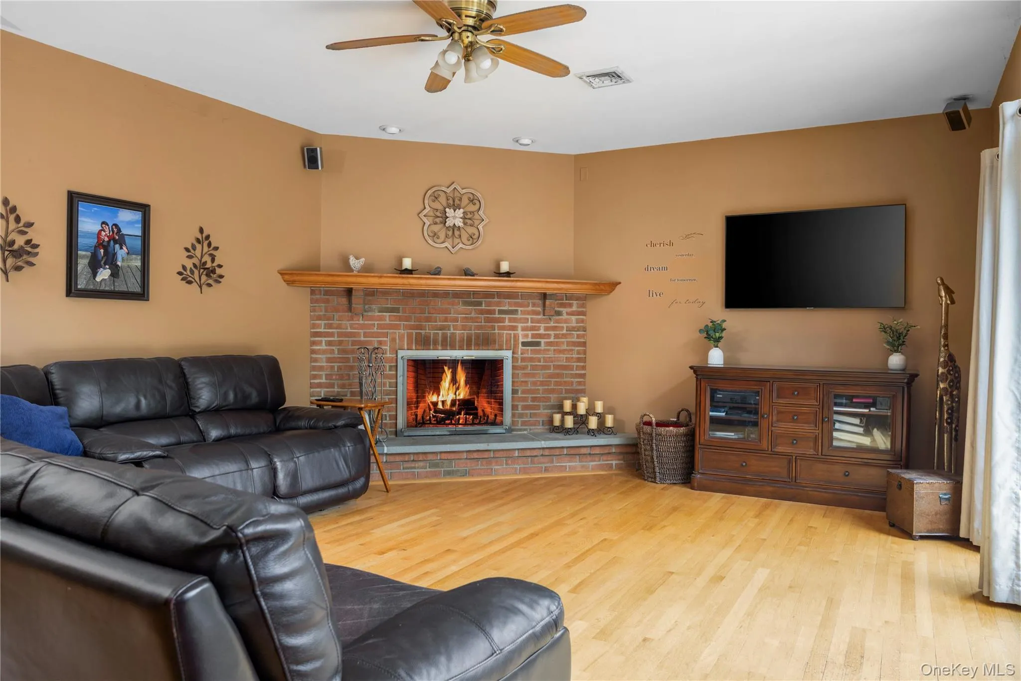 145 Baldwin Place, Southold, NY, 5 Bedrooms Bedrooms, 10 Rooms Rooms,2 BathroomsBathrooms,Residential,For Rent,Baldwin,0,KEY1016561 145 Baldwin Place, Southold, NY, 5 Bedrooms Bedrooms, 10 Rooms Rooms,2 BathroomsBathrooms,Residential,For Rent,Baldwin,0,KEY1016561