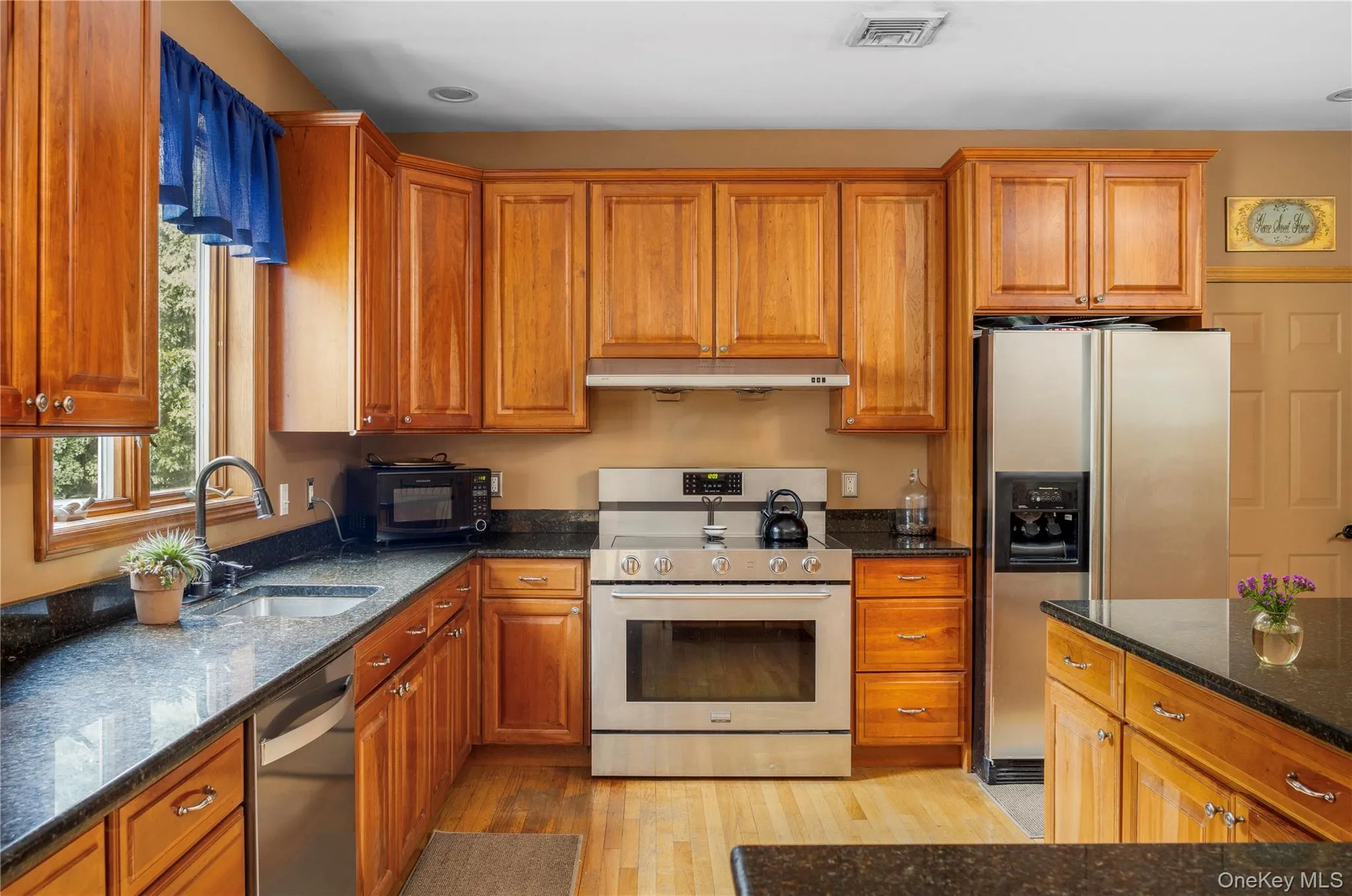 145 Baldwin Place, Southold, NY, 5 Bedrooms Bedrooms, 10 Rooms Rooms,2 BathroomsBathrooms,Residential,For Rent,Baldwin,0,KEY1016561 145 Baldwin Place, Southold, NY, 5 Bedrooms Bedrooms, 10 Rooms Rooms,2 BathroomsBathrooms,Residential,For Rent,Baldwin,0,KEY1016561
