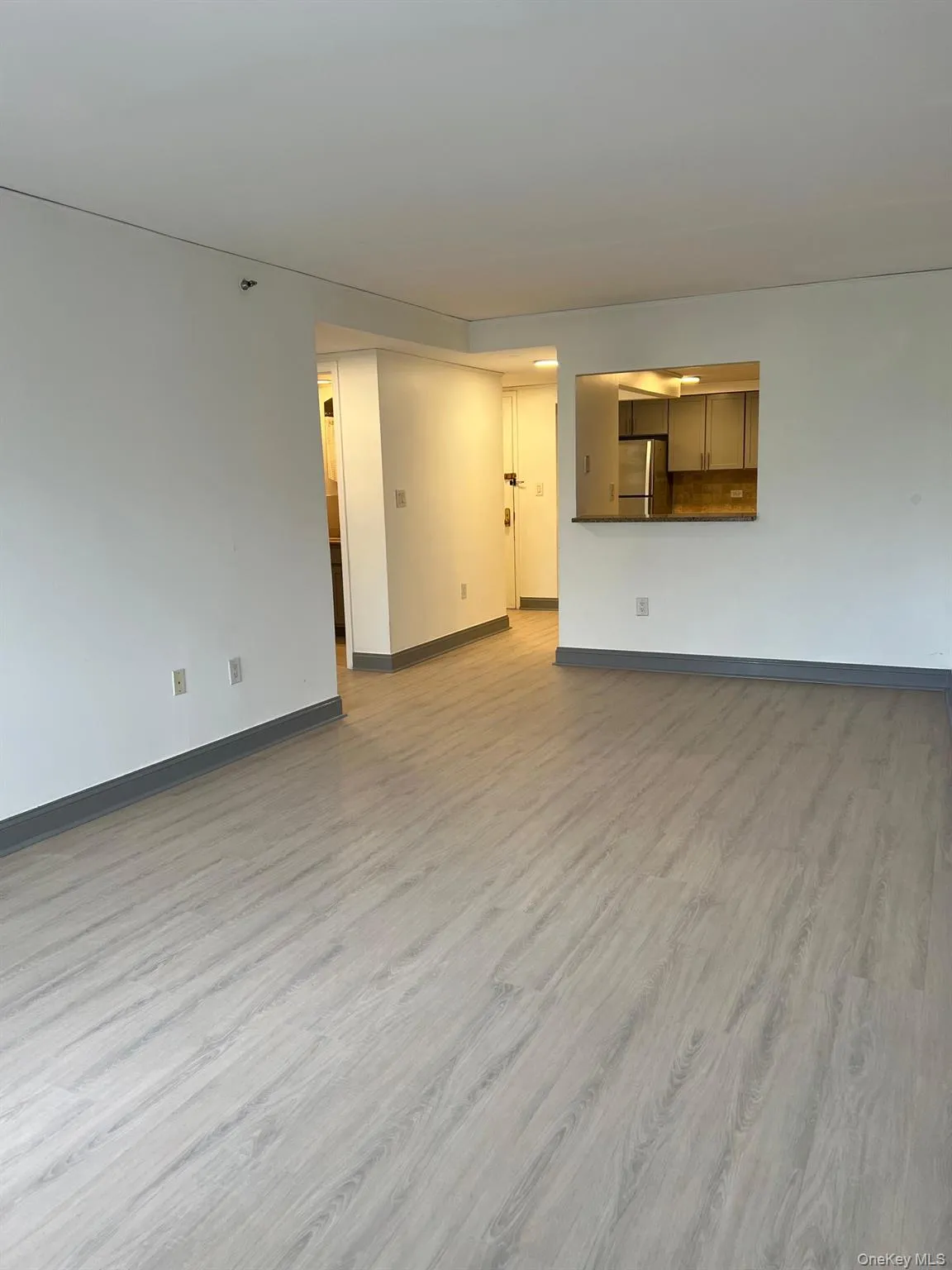 143-41 84th Drive, New York, NY, 1 Bedroom Bedrooms, 3 Rooms Rooms,1 BathroomBathrooms,Residential,For Rent,84th,0,1016562 143-41 84th Drive, New York, NY, 1 Bedroom Bedrooms, 3 Rooms Rooms,1 BathroomBathrooms,Residential,For Rent,84th,0,1016562