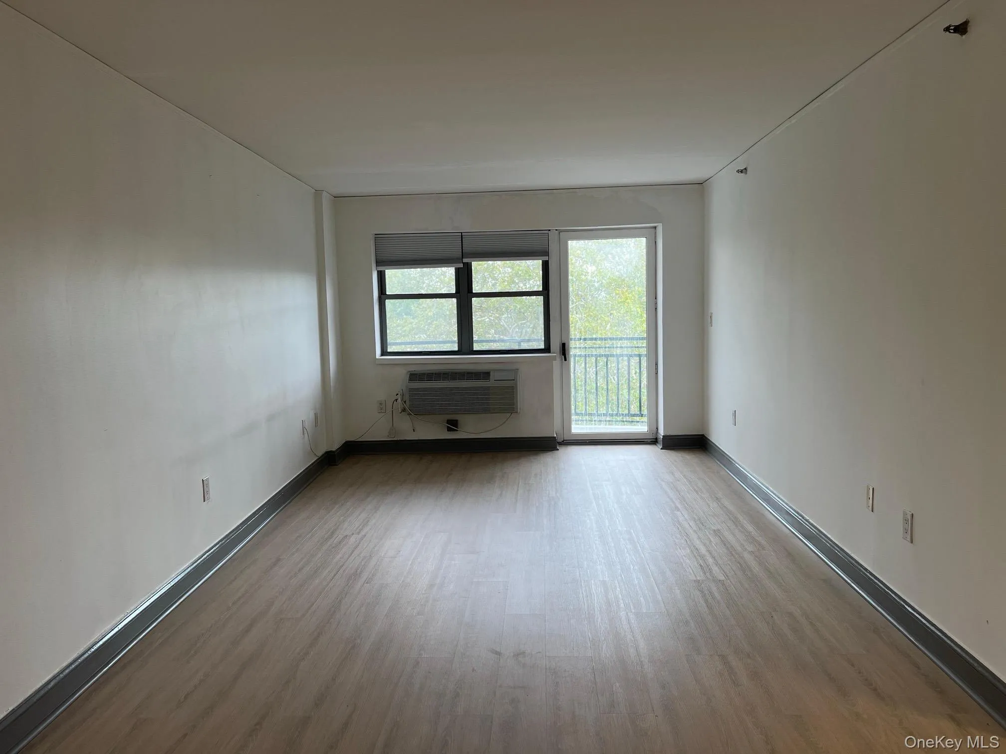 143-41 84th Drive, New York, NY, 1 Bedroom Bedrooms, 3 Rooms Rooms,1 BathroomBathrooms,Residential,For Rent,84th,0,1016562 143-41 84th Drive, New York, NY, 1 Bedroom Bedrooms, 3 Rooms Rooms,1 BathroomBathrooms,Residential,For Rent,84th,0,1016562