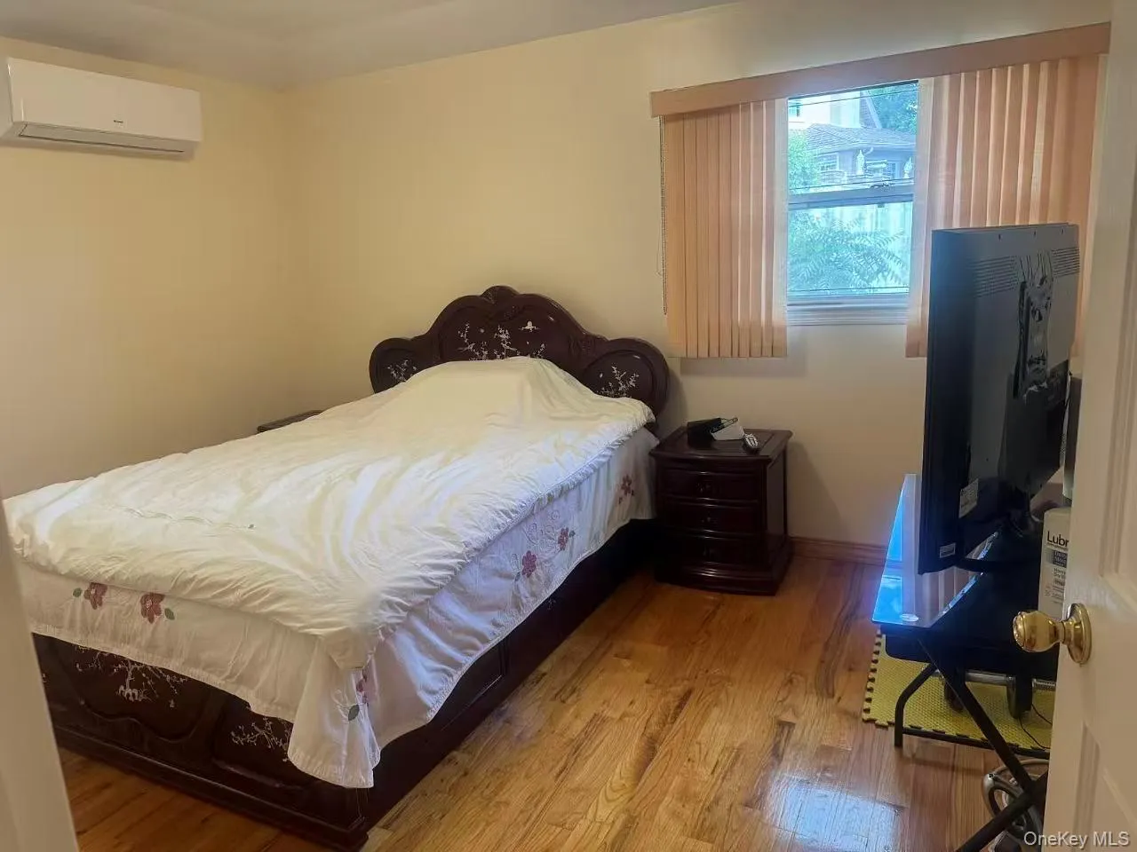 250-56 39th Road, New York, NY, 4 Bedrooms Bedrooms, 7 Rooms Rooms,3 BathroomsBathrooms,Residential,For Rent,39th,0,1016564 250-56 39th Road, New York, NY, 4 Bedrooms Bedrooms, 7 Rooms Rooms,3 BathroomsBathrooms,Residential,For Rent,39th,0,1016564