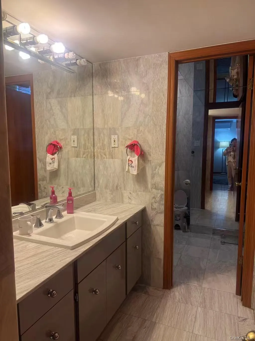 250-56 39th Road, New York, NY, 4 Bedrooms Bedrooms, 7 Rooms Rooms,3 BathroomsBathrooms,Residential,For Rent,39th,0,1016564 250-56 39th Road, New York, NY, 4 Bedrooms Bedrooms, 7 Rooms Rooms,3 BathroomsBathrooms,Residential,For Rent,39th,0,1016564