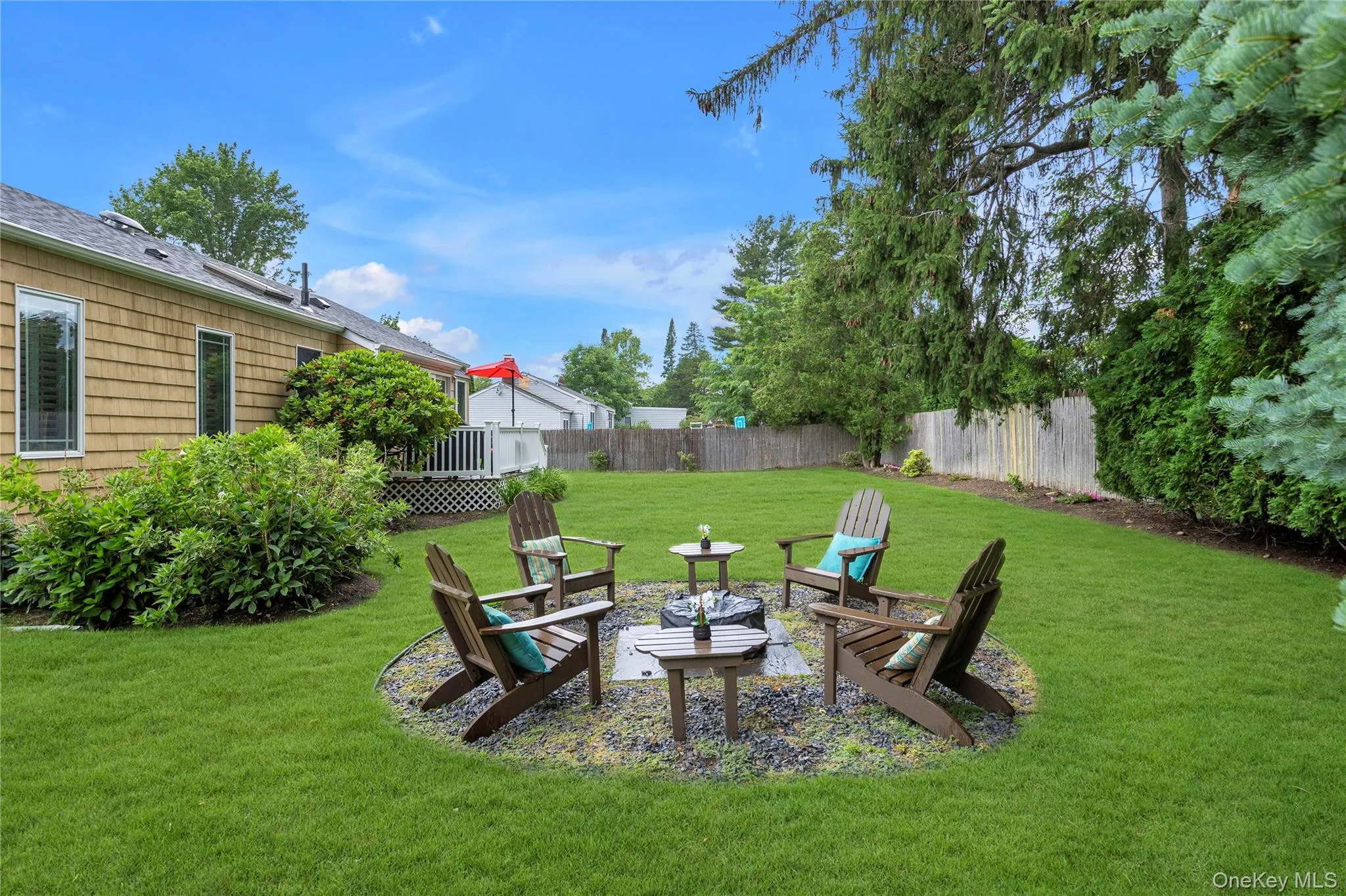 9 Carrol Place, Huntington, NY, 3 Bedrooms Bedrooms, 7 Rooms Rooms,1 BathroomBathrooms,Residential,For Rent,Carrol,0,1016565 9 Carrol Place, Huntington, NY, 3 Bedrooms Bedrooms, 7 Rooms Rooms,1 BathroomBathrooms,Residential,For Rent,Carrol,0,1016565